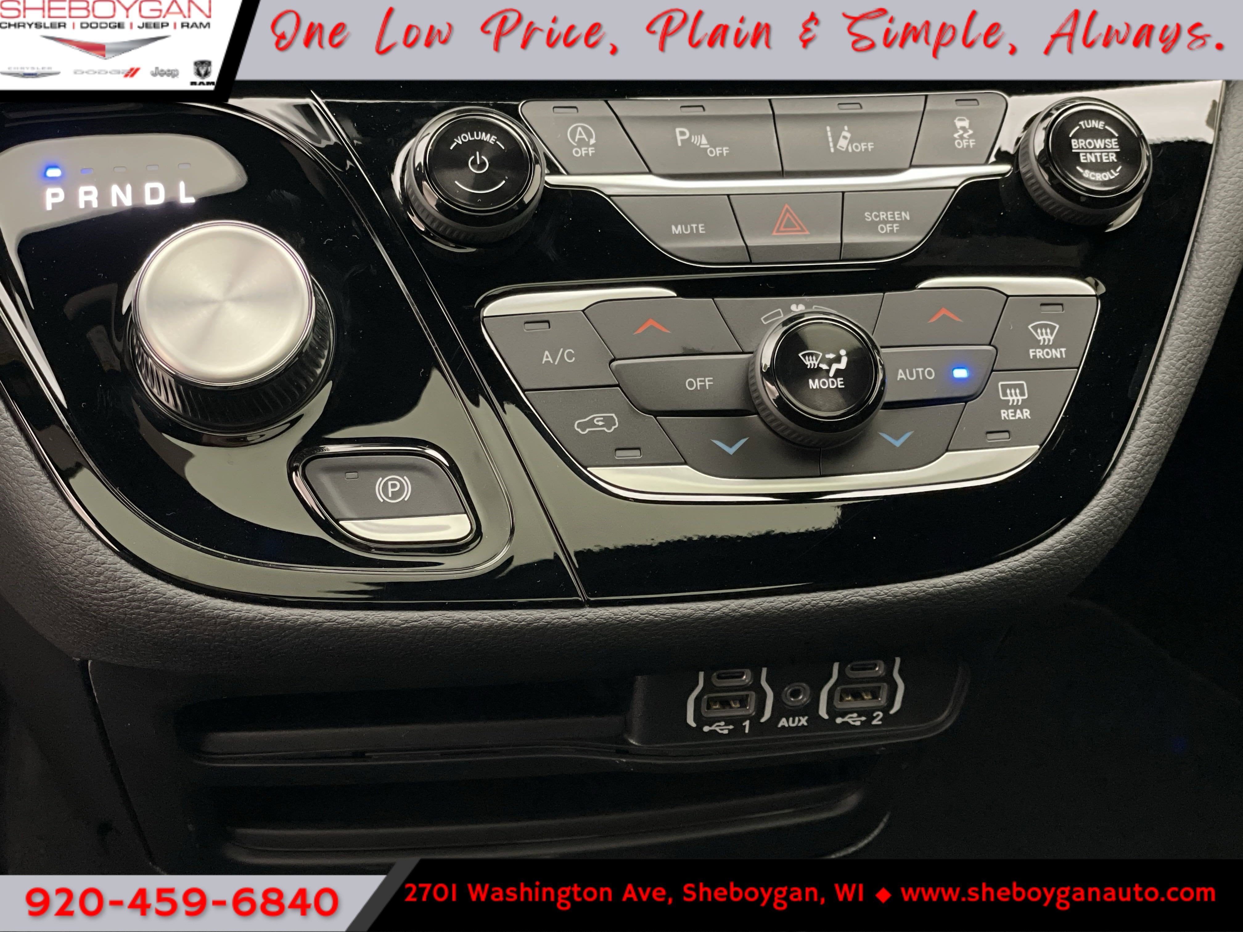 2025 Chrysler Pacifica PACIFICA SELECT AWD