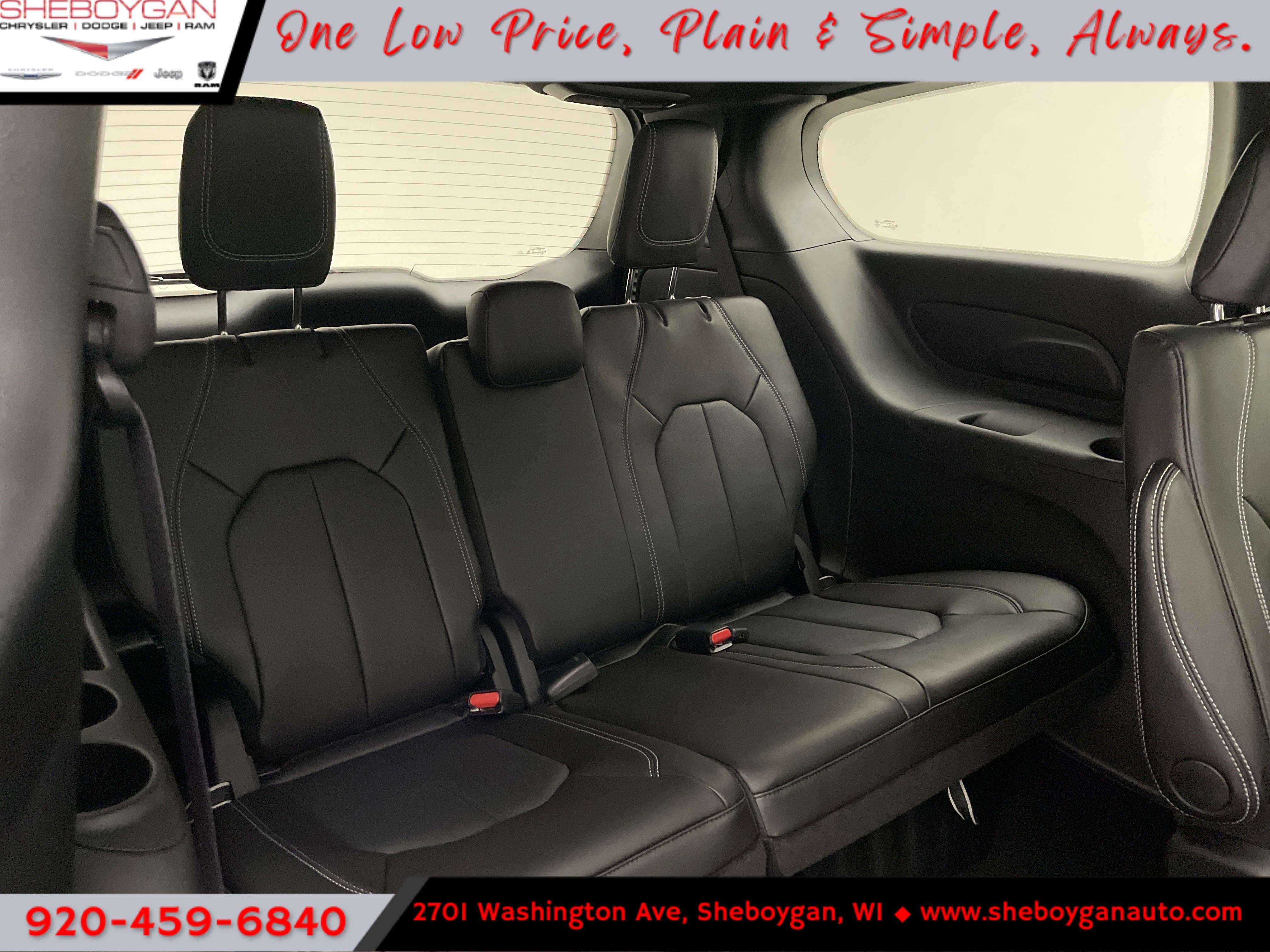 2025 Chrysler Pacifica PACIFICA SELECT AWD