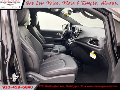 2026 Chrysler Pacifica PACIFICA SELECT AWD