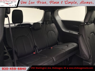 2026 Chrysler Pacifica PACIFICA SELECT AWD