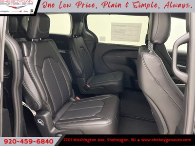 2026 Chrysler Pacifica PACIFICA SELECT AWD