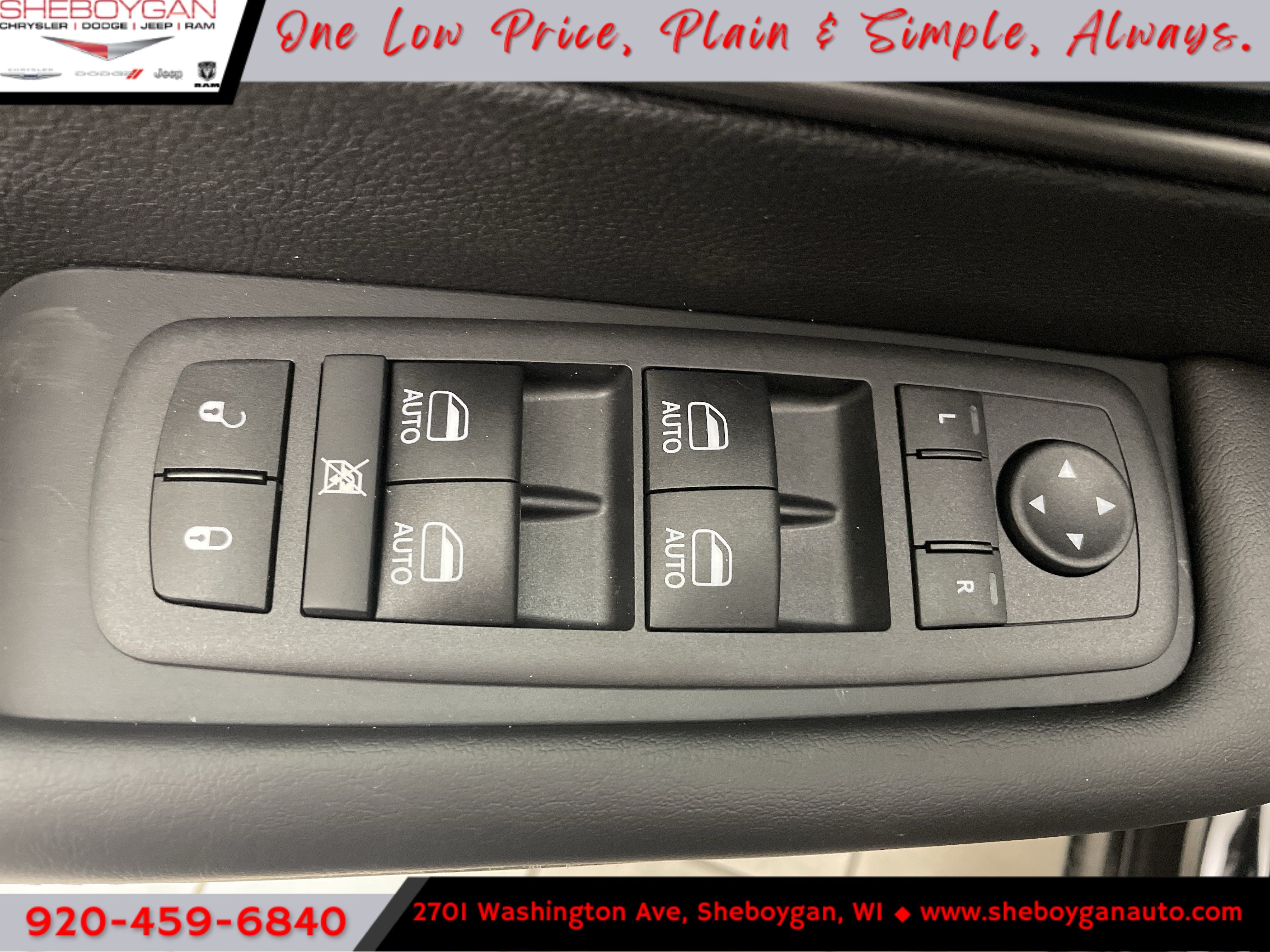 2027 Chrysler Pacifica PACIFICA SELECT AWD