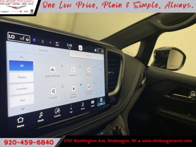 2027 Chrysler Pacifica PACIFICA LIMITED AWD