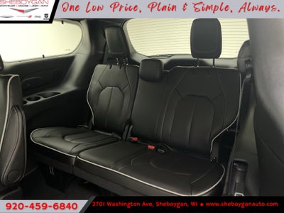 2027 Chrysler Pacifica PACIFICA LIMITED AWD