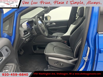 2026 Chrysler Pacifica PACIFICA LIMITED AWD