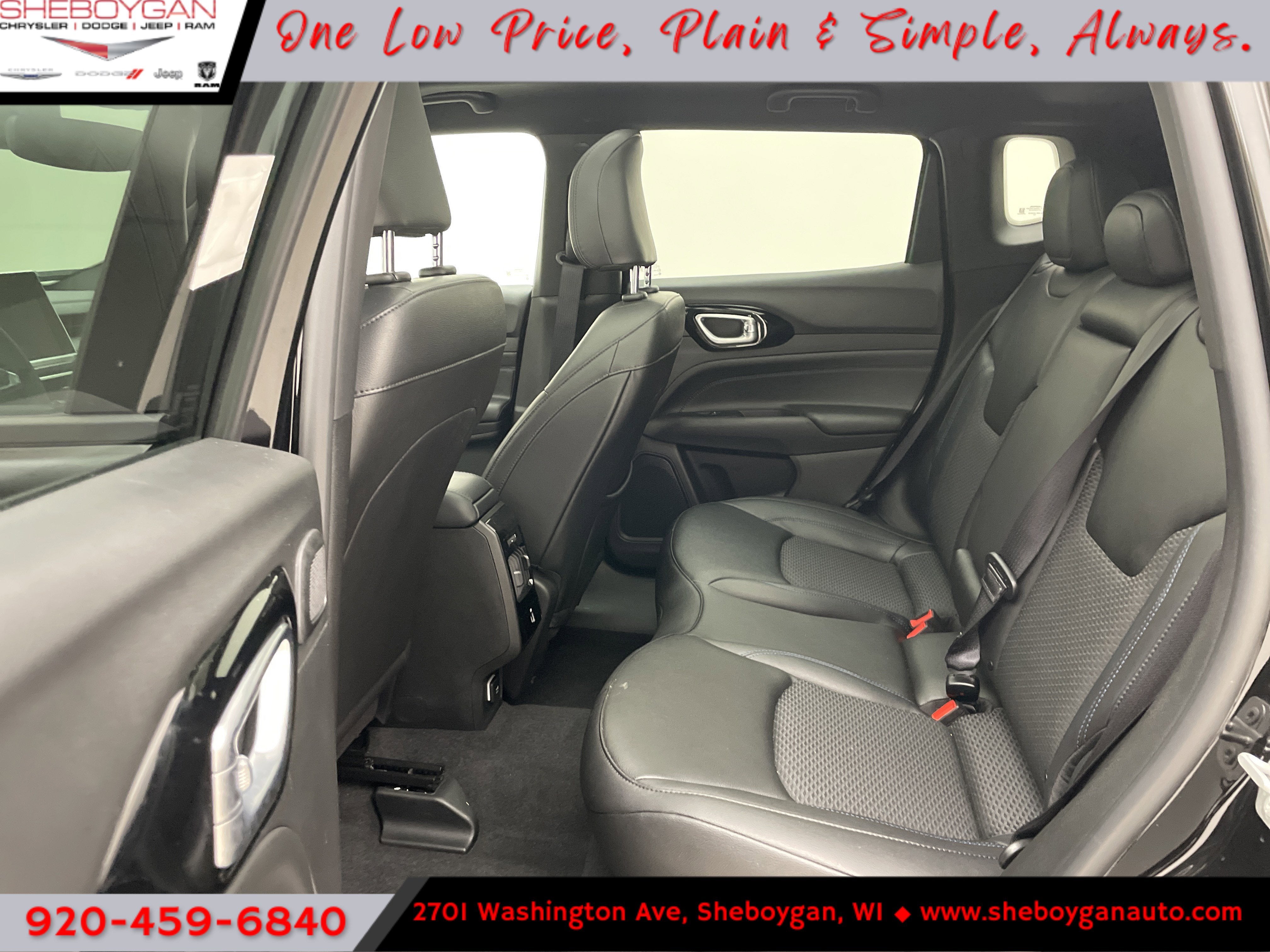 2025 Jeep Compass COMPASS LATITUDE 4X4