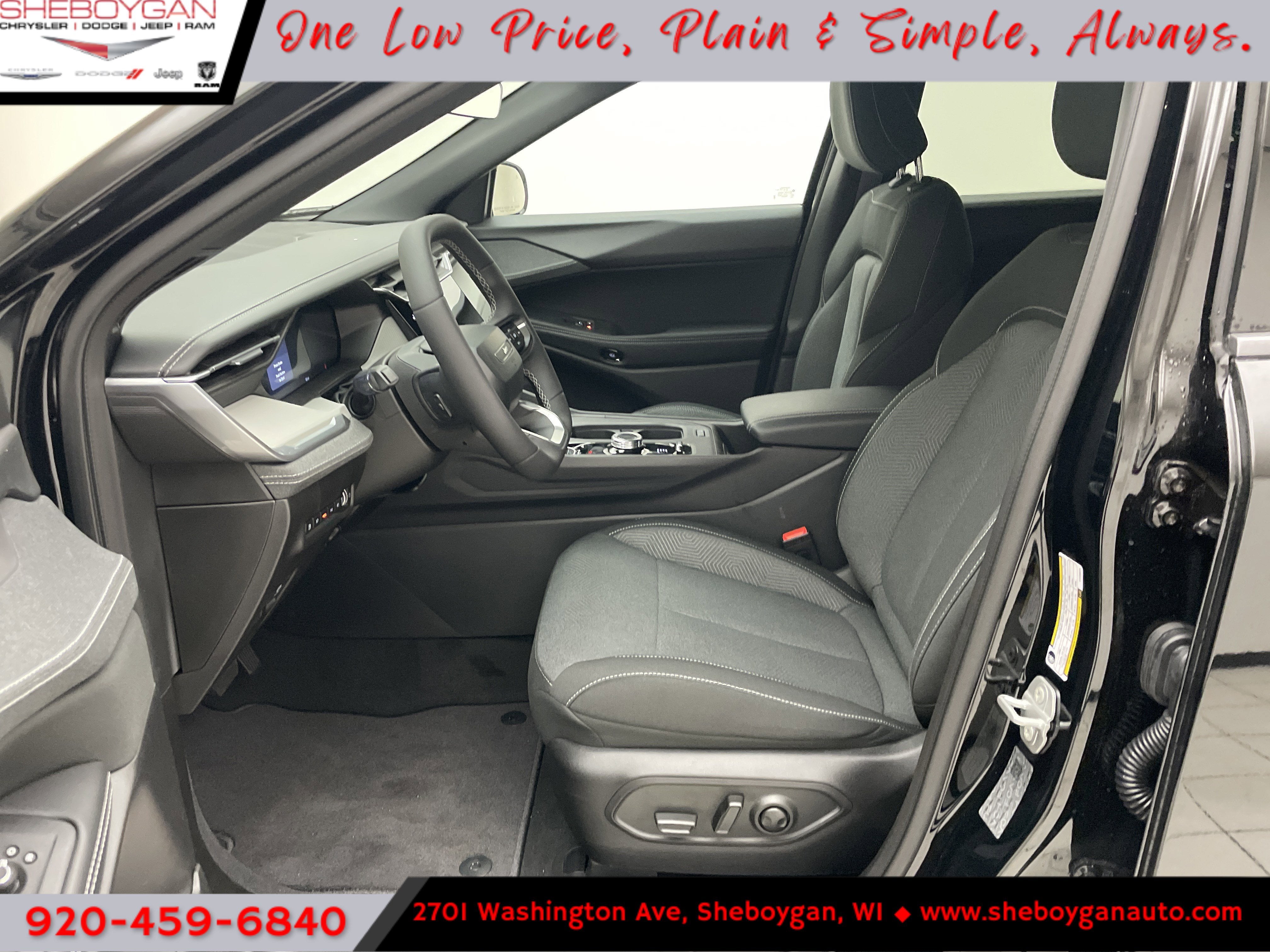 2026 Jeep Cherokee CHEROKEE LAREDO 4X4