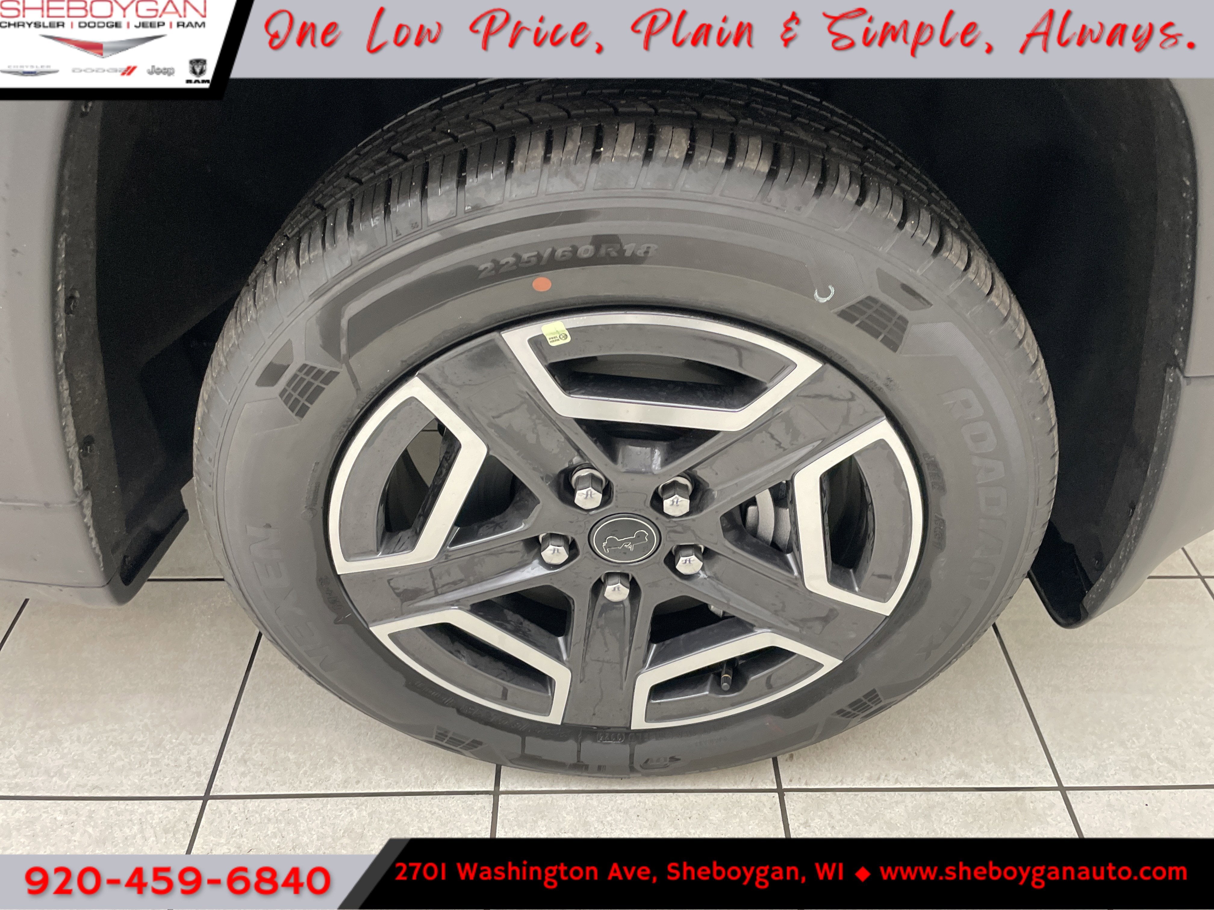 2026 Jeep Cherokee CHEROKEE LAREDO 4X4