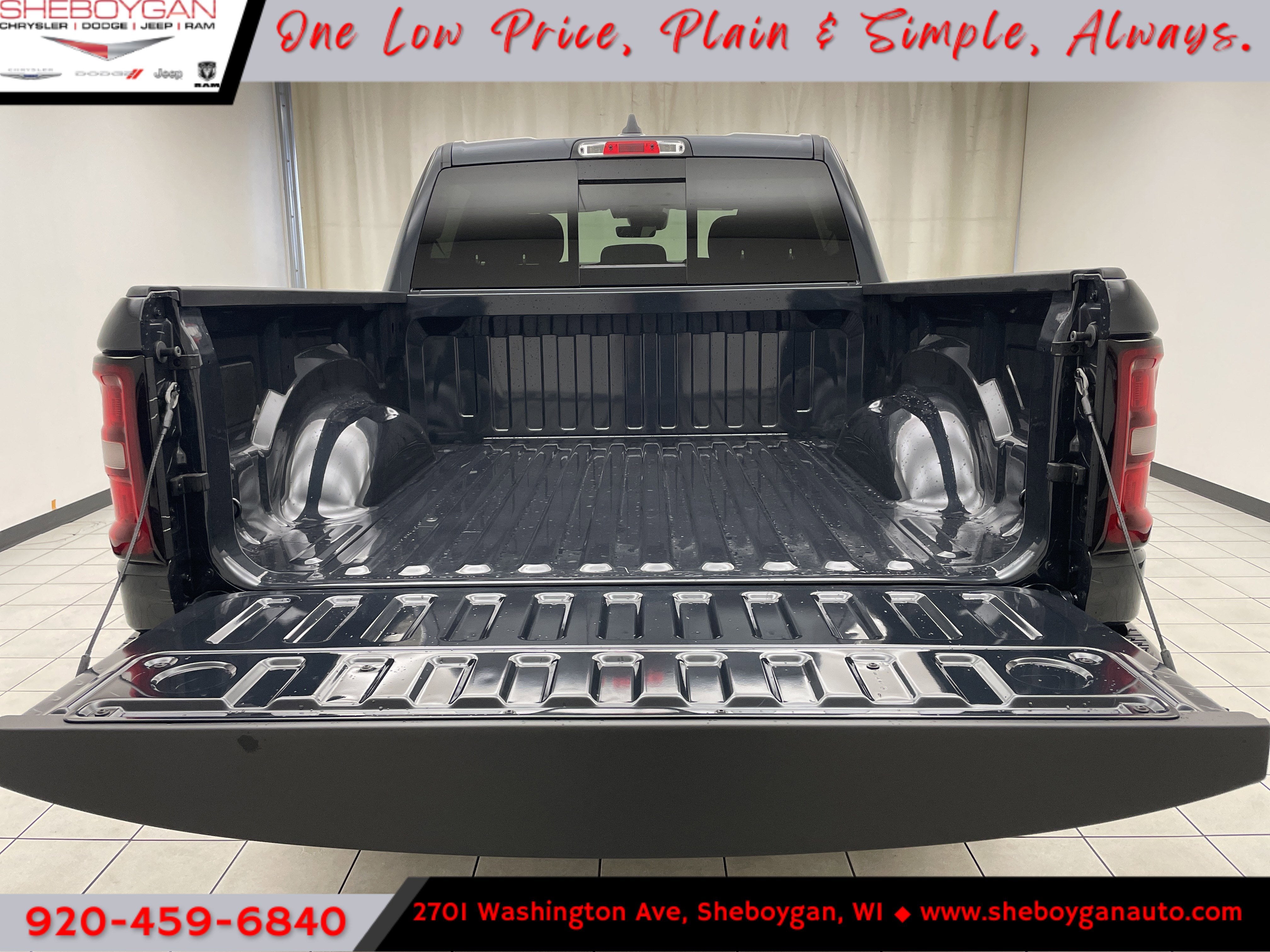 2026 RAM Ram 1500 RAM 1500 EXPRESS CREW CAB 4X4 5'7' BOX
