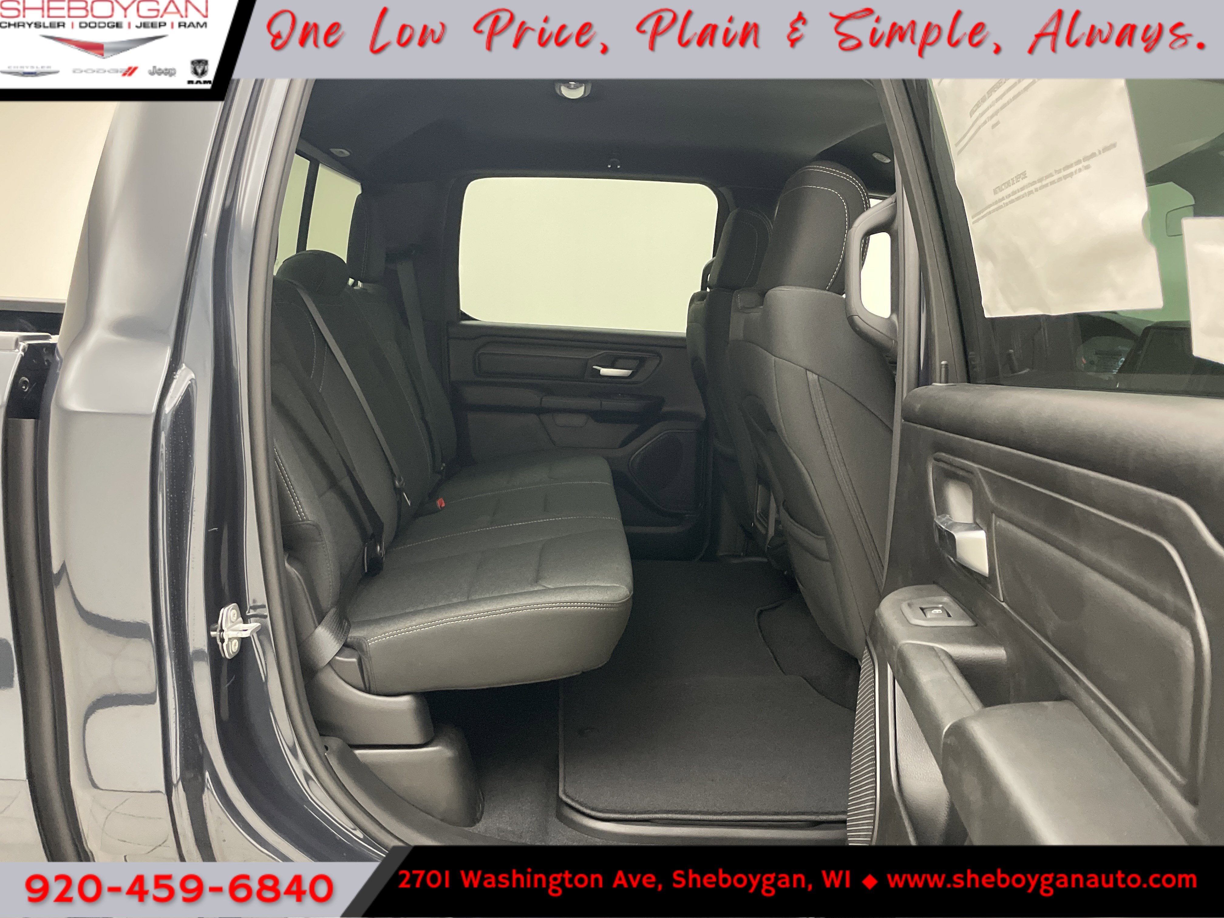 2026 RAM Ram 1500 RAM 1500 EXPRESS CREW CAB 4X4 5'7' BOX