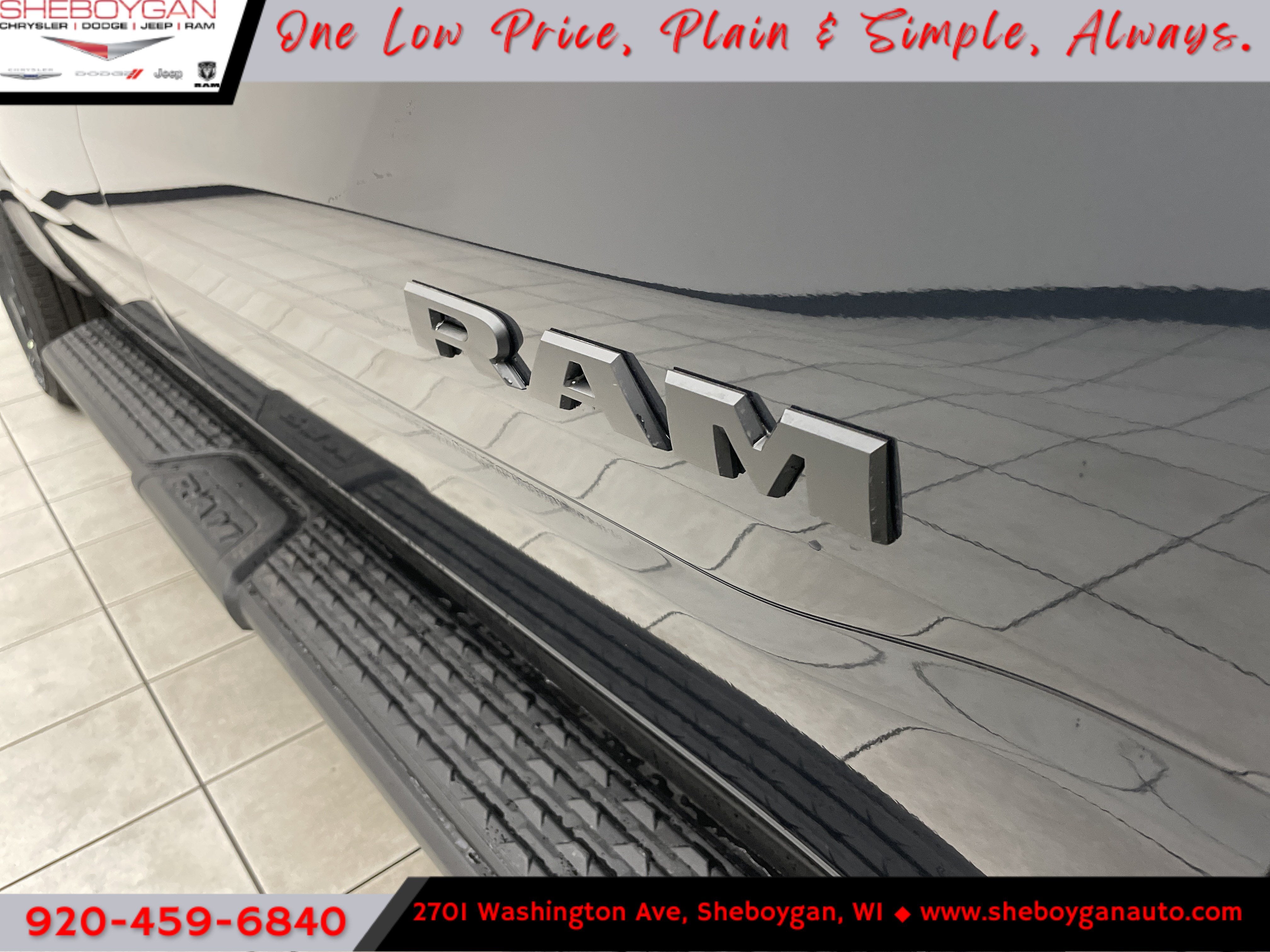 2026 RAM Ram 1500 RAM 1500 EXPRESS CREW CAB 4X4 5'7' BOX