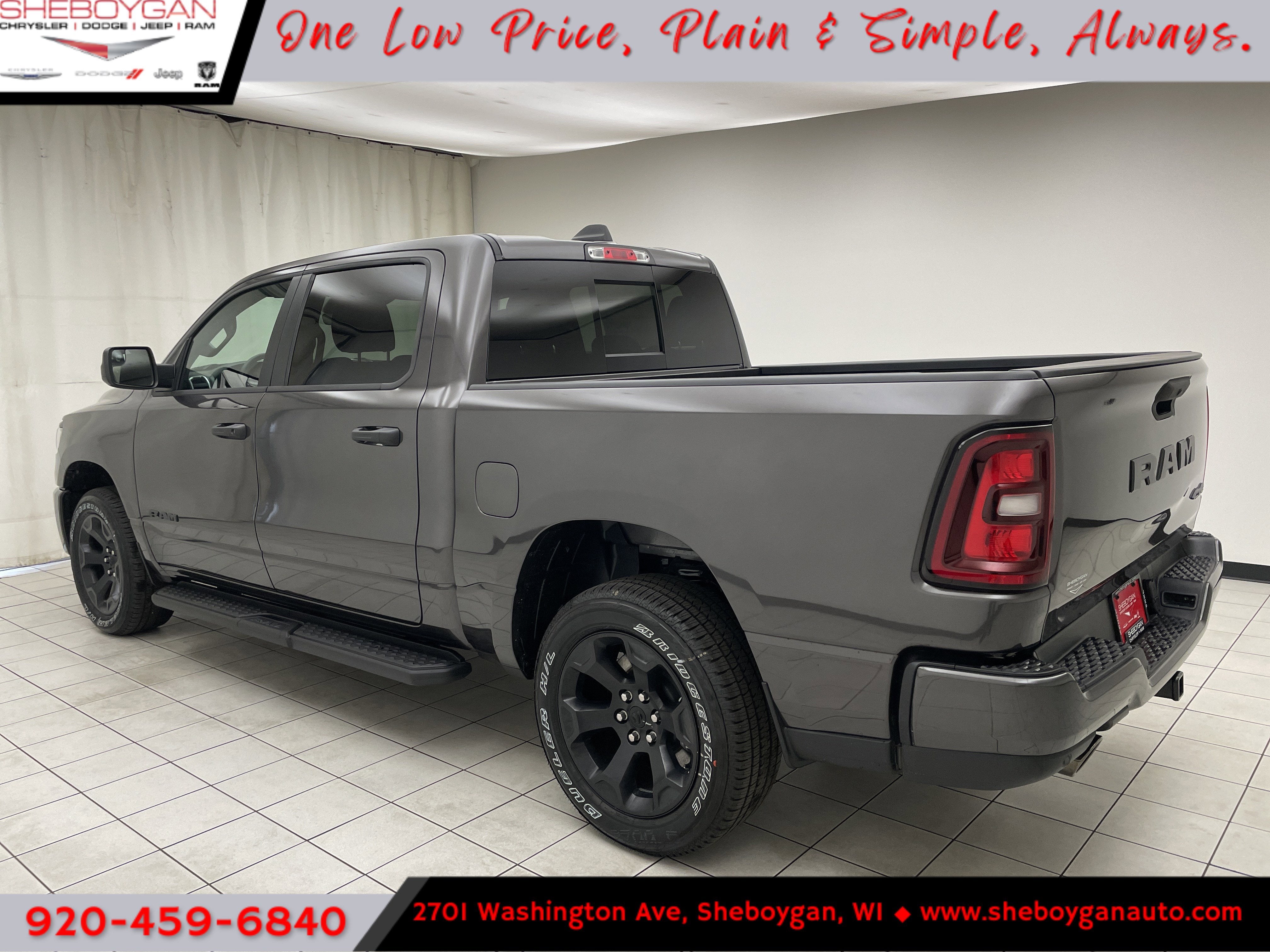 2026 RAM Ram 1500 RAM 1500 EXPRESS CREW CAB 4X4 5'7' BOX