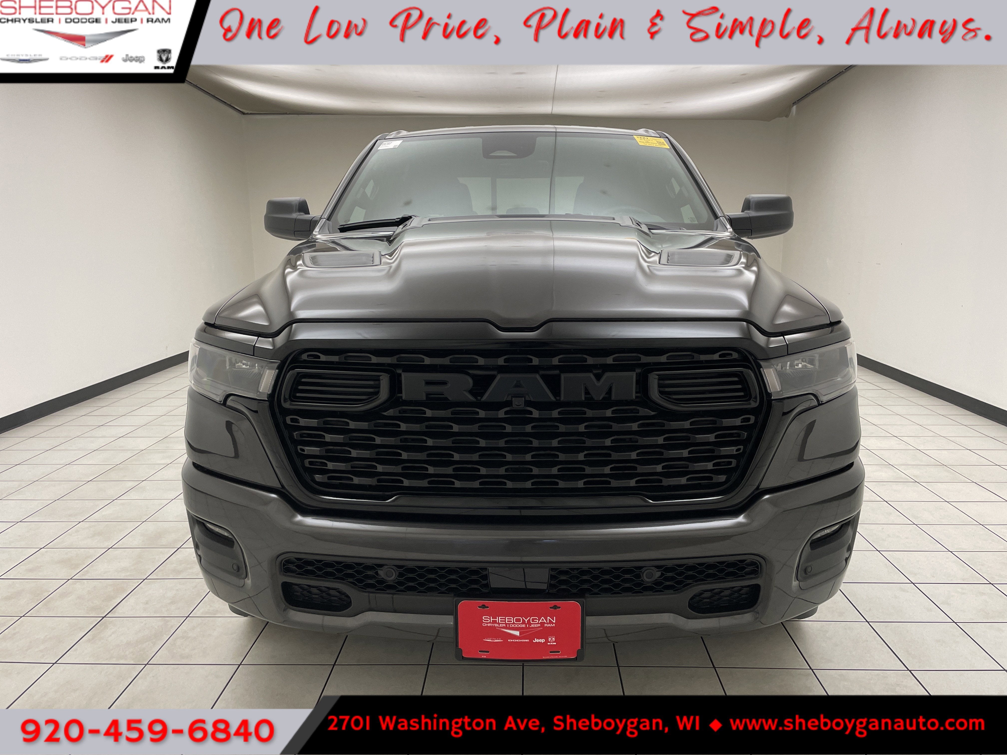 2026 RAM Ram 1500 RAM 1500 EXPRESS CREW CAB 4X4 5'7' BOX