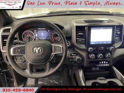 2026 RAM Ram 1500 RAM 1500 EXPRESS CREW CAB 4X4 5'7' BOX