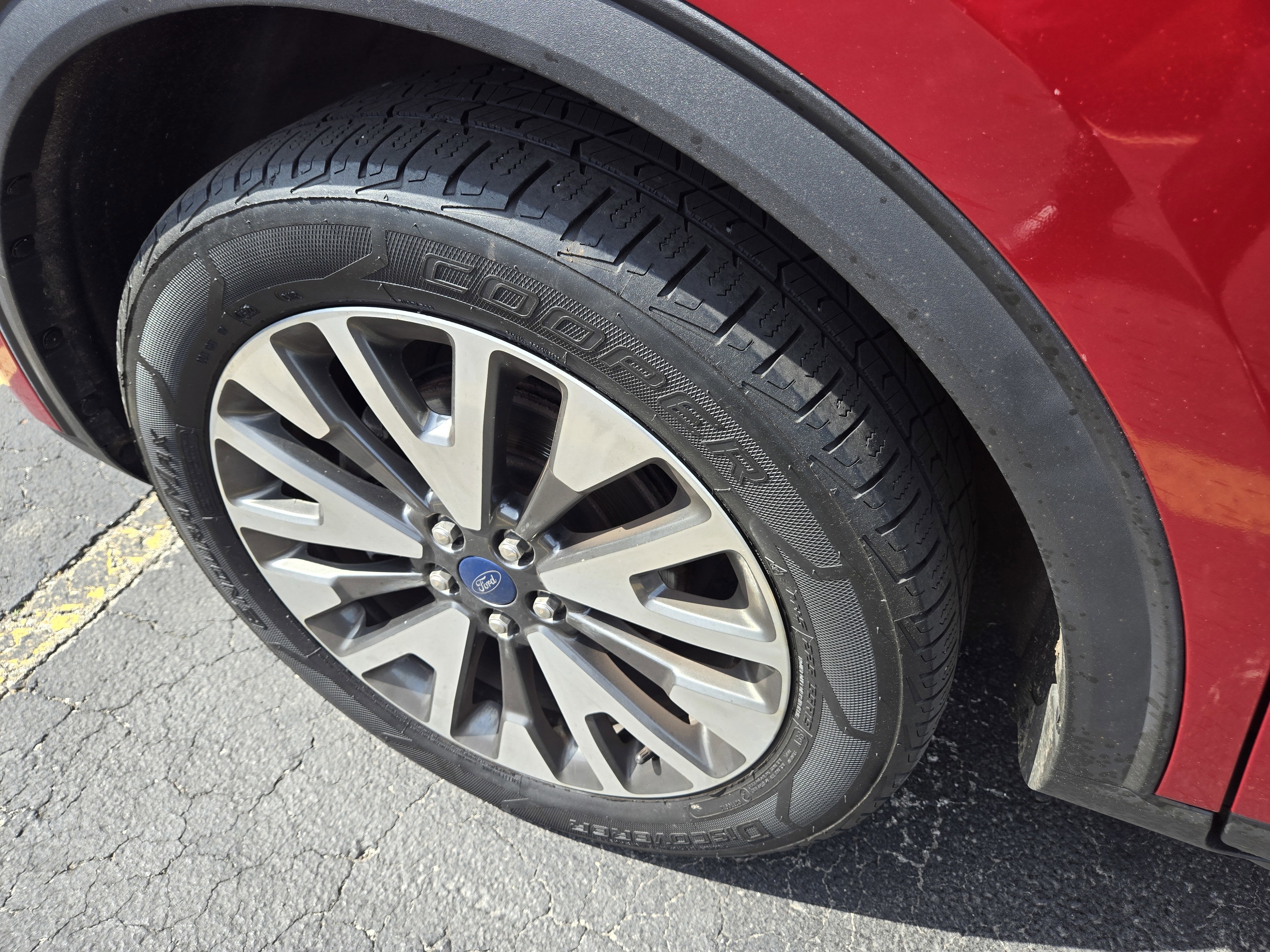 2020 Ford Escape Titanium