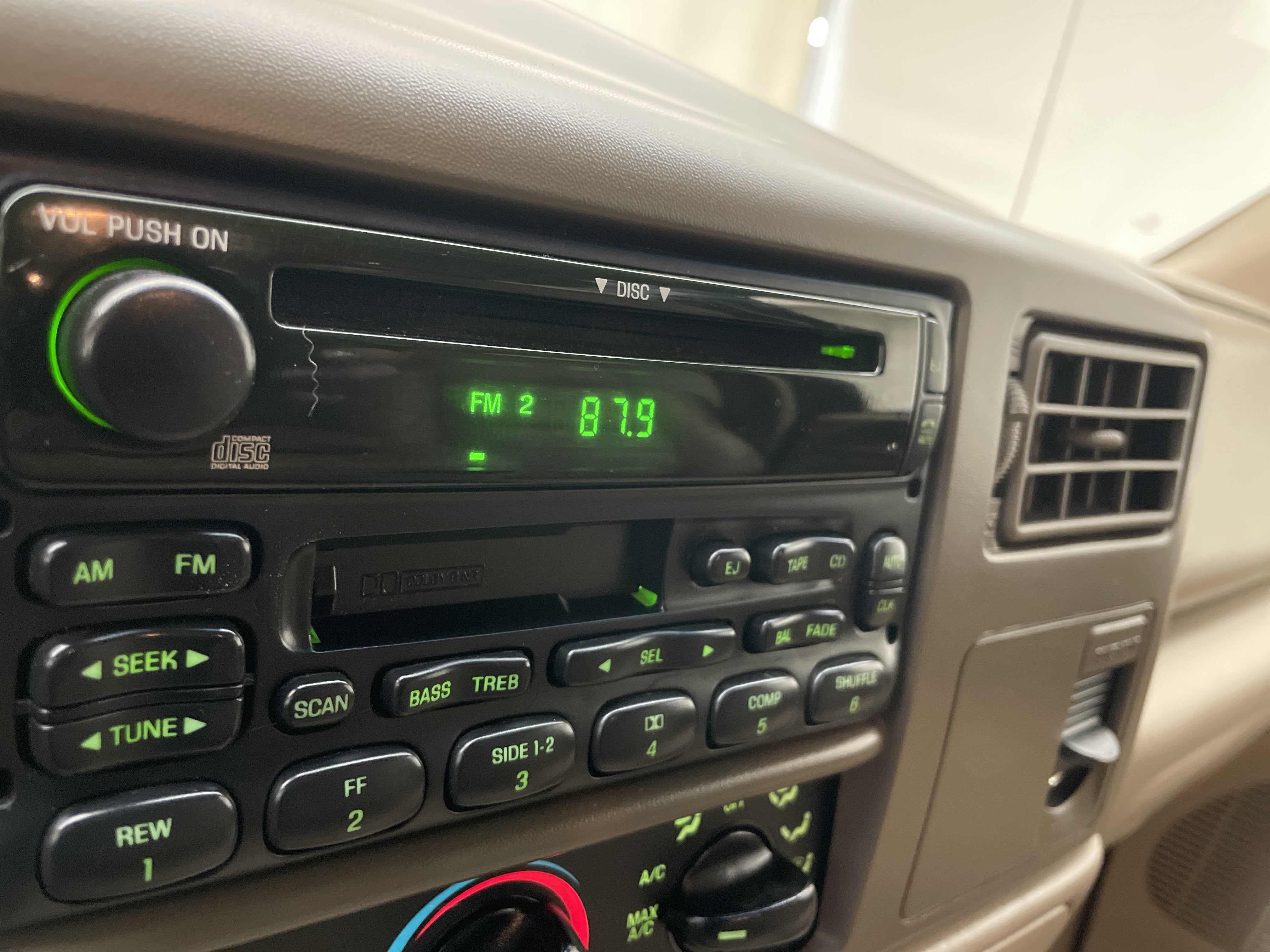 2004 Ford Super Duty F-250 XL