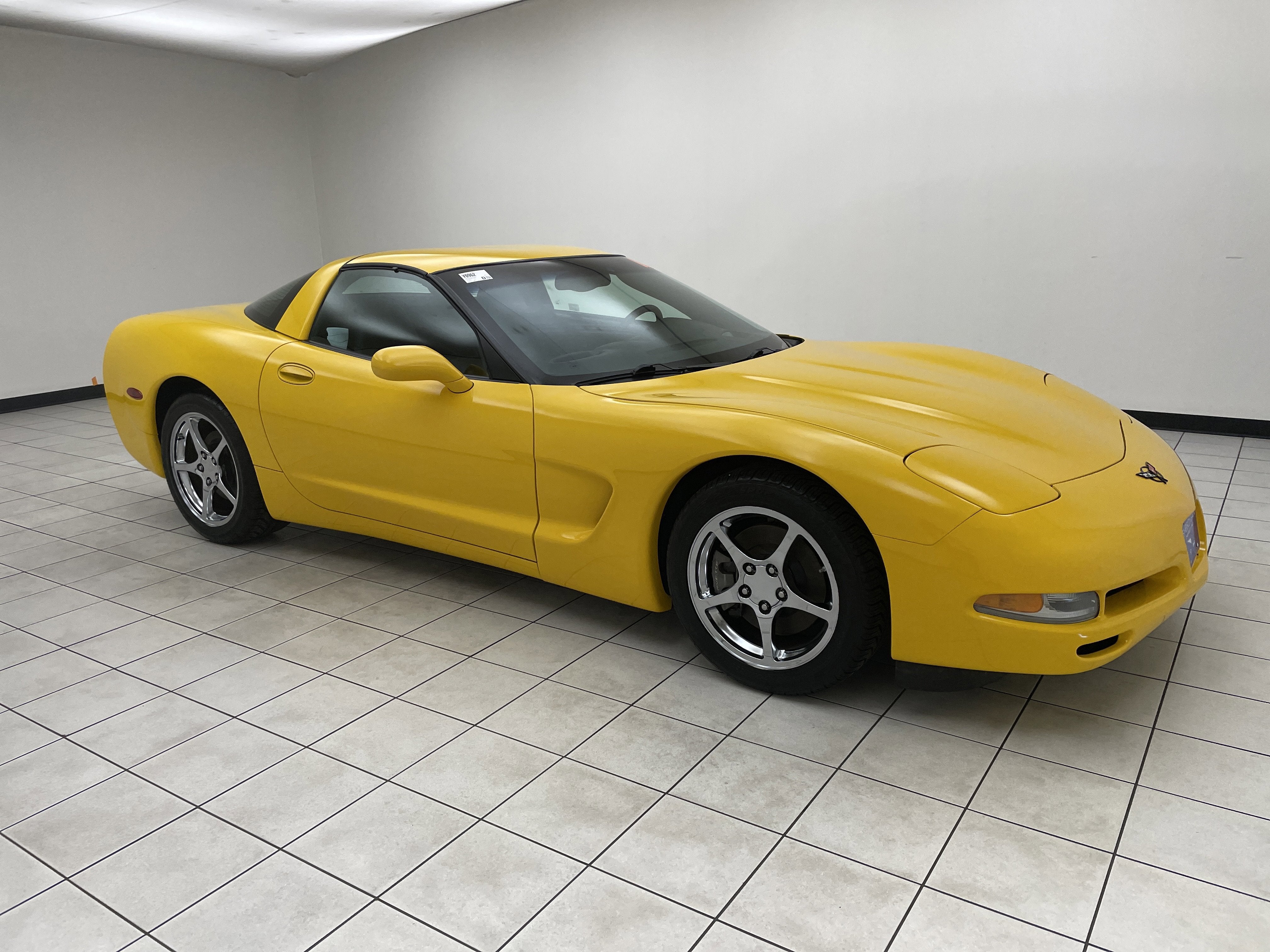 2004 Chevrolet Corvette 2dr Cpe