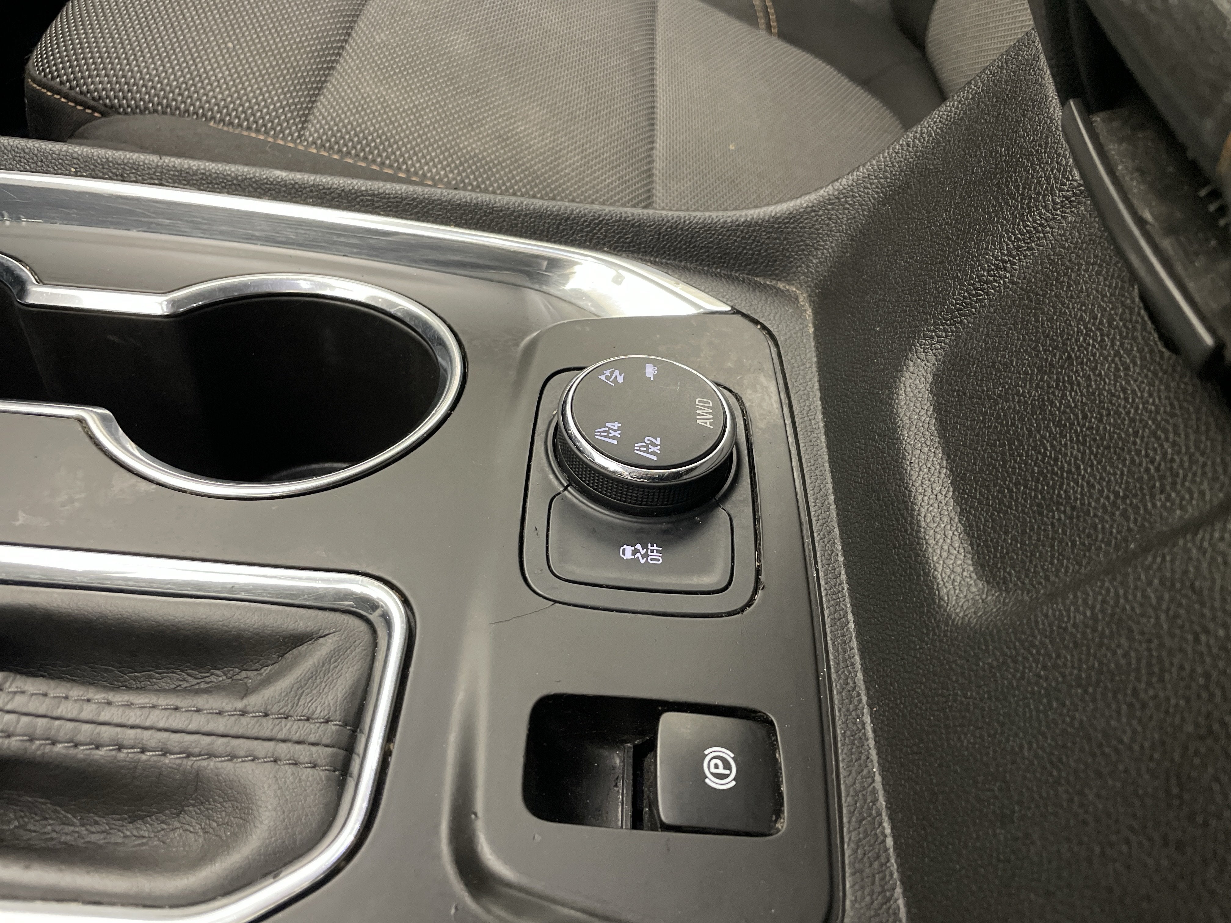 2020 Chevrolet Traverse LT Cloth