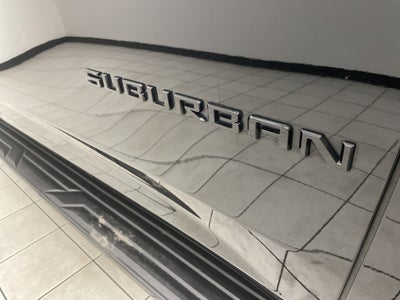 2022 Chevrolet Suburban RST