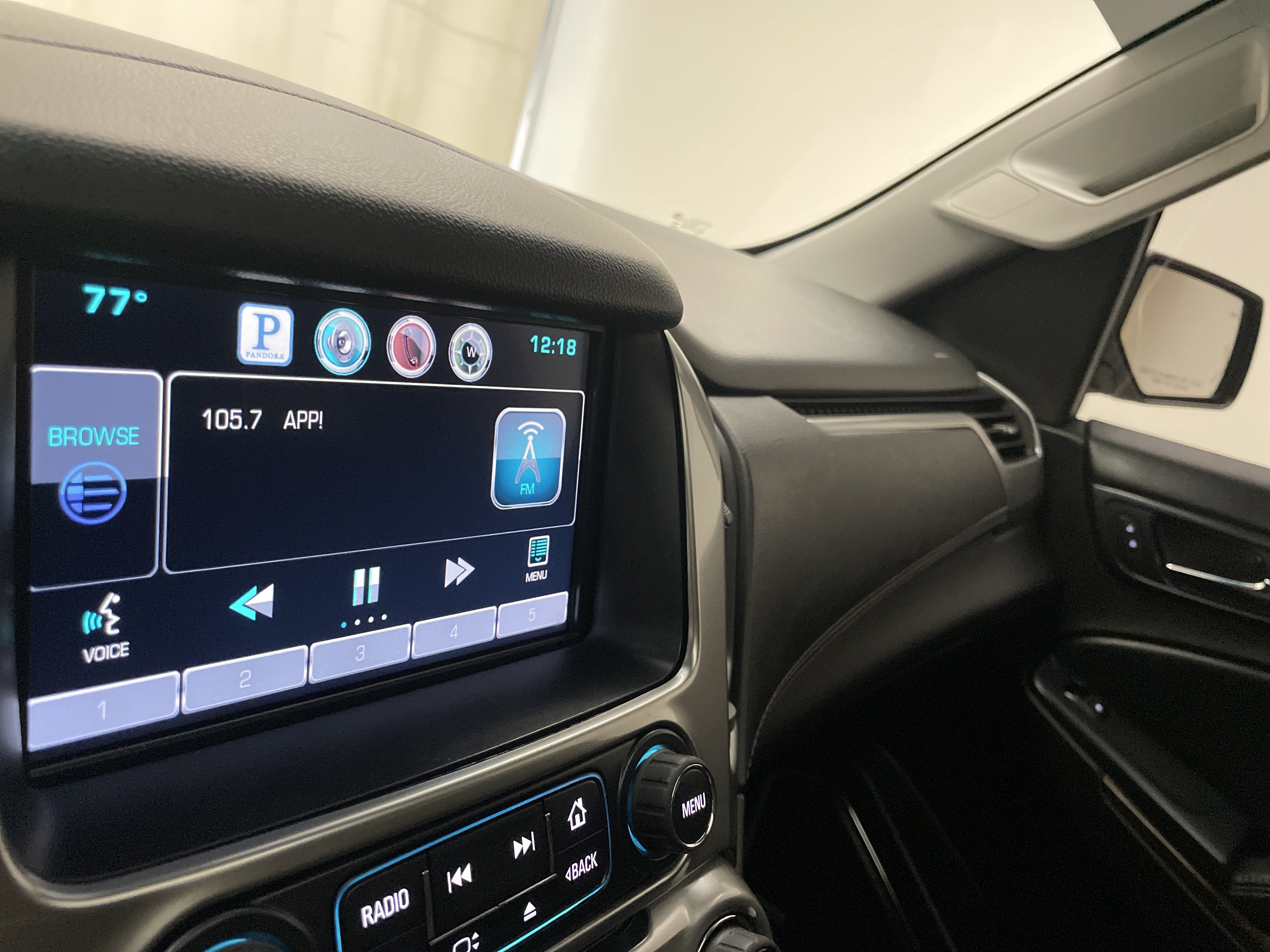 2015 Chevrolet Suburban LT