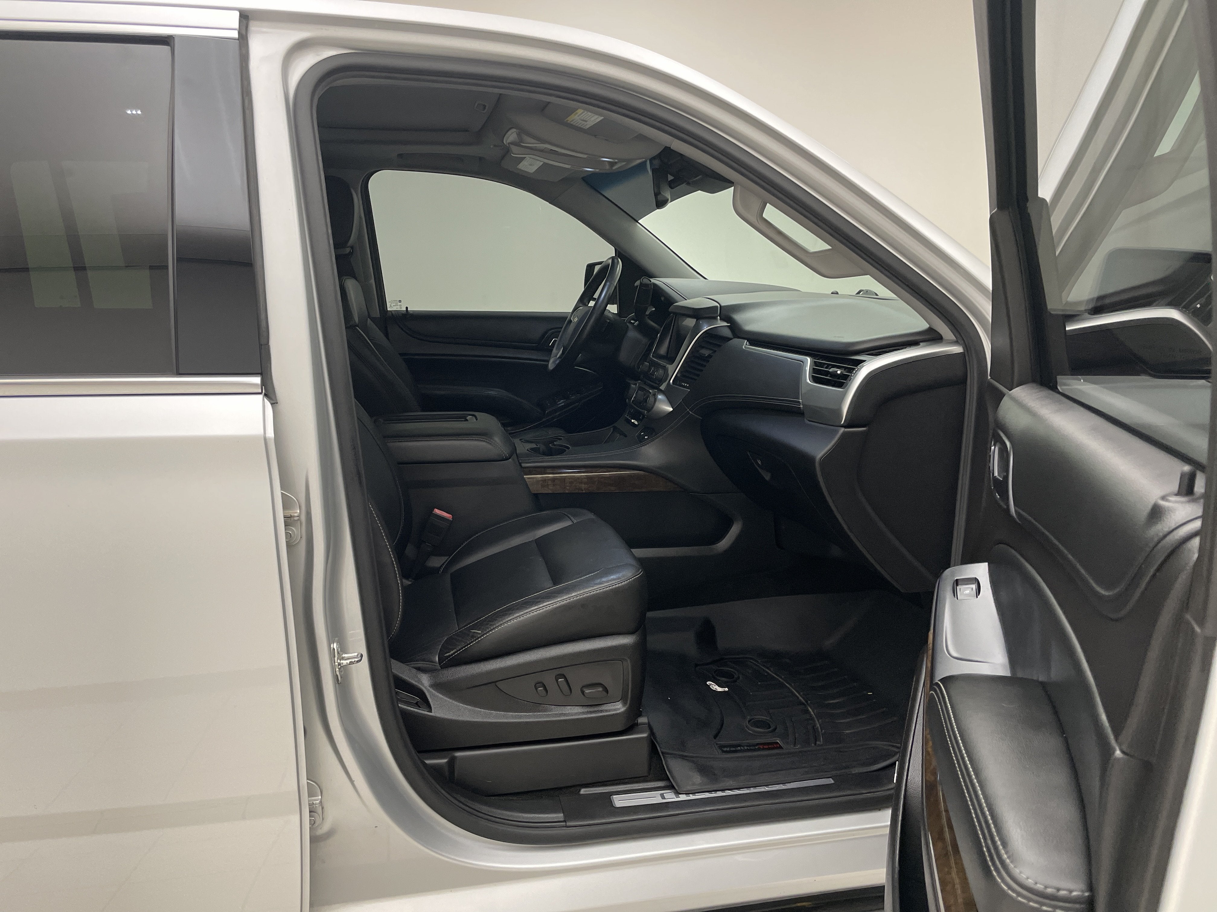 2015 Chevrolet Suburban LT