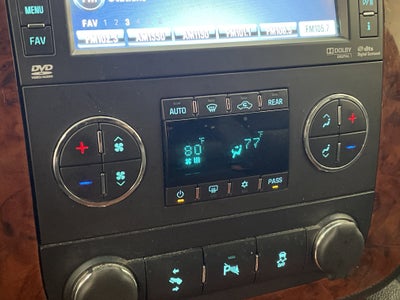 2013 Chevrolet Suburban LTZ