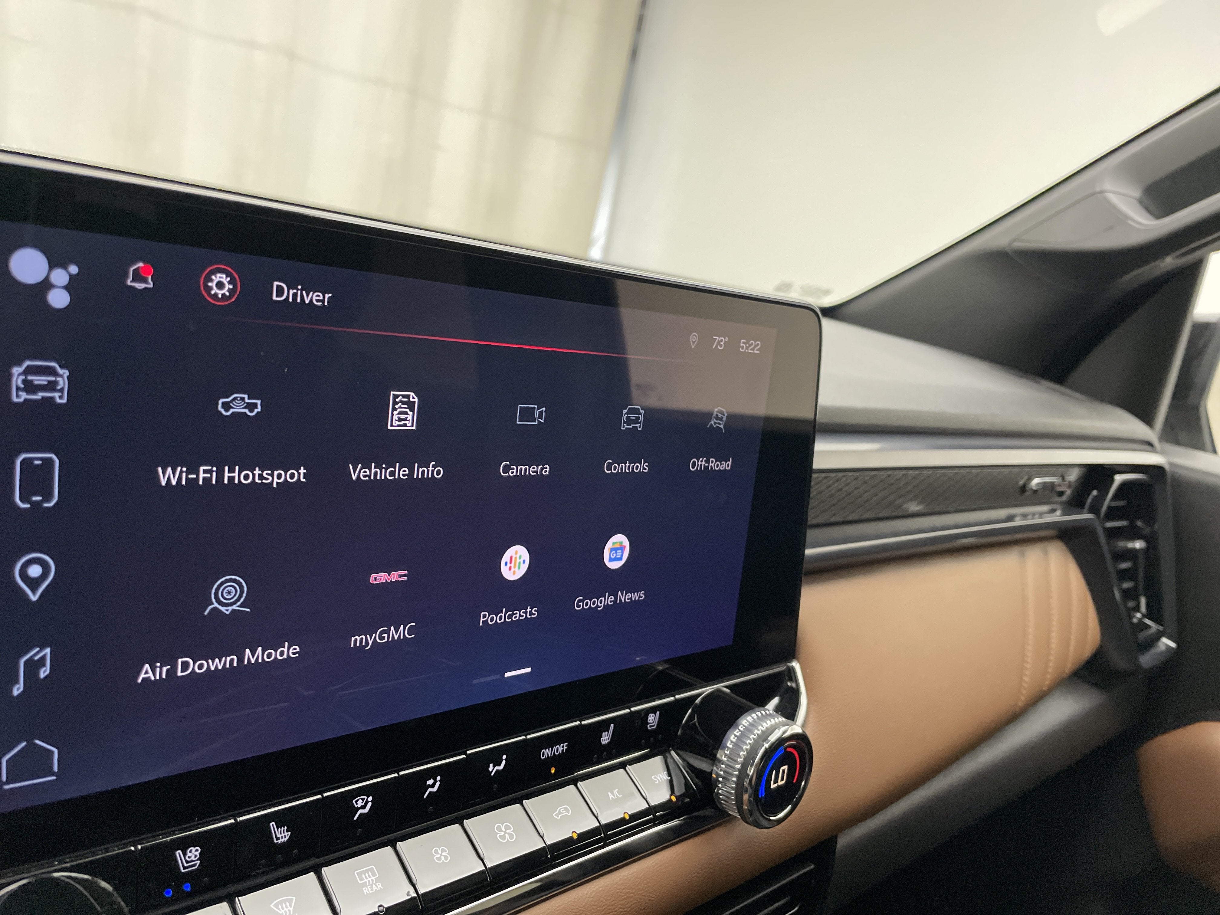 2023 GMC Canyon 4WD AT4