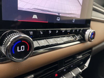 2023 GMC Canyon 4WD AT4
