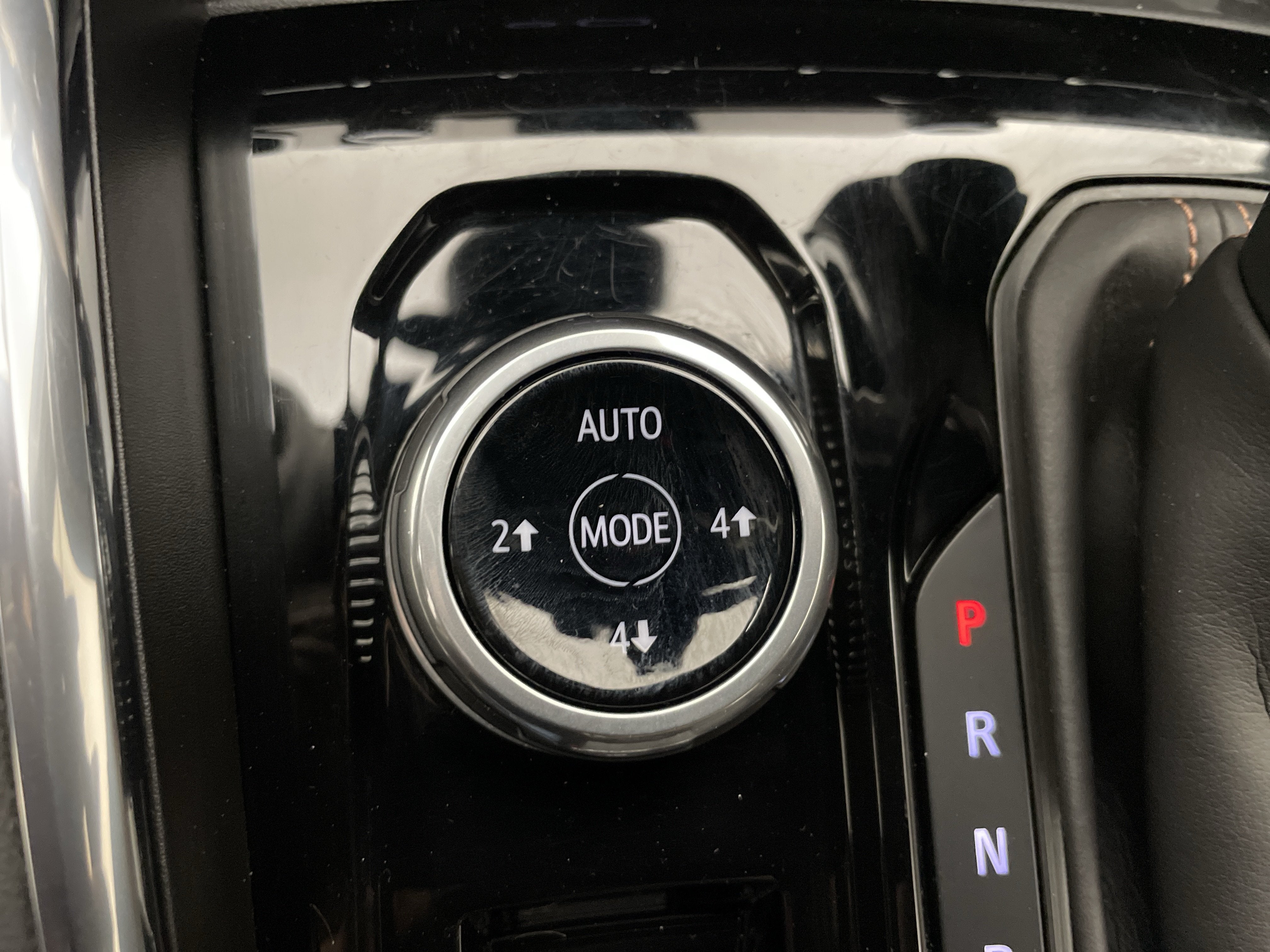 2023 GMC Canyon 4WD AT4