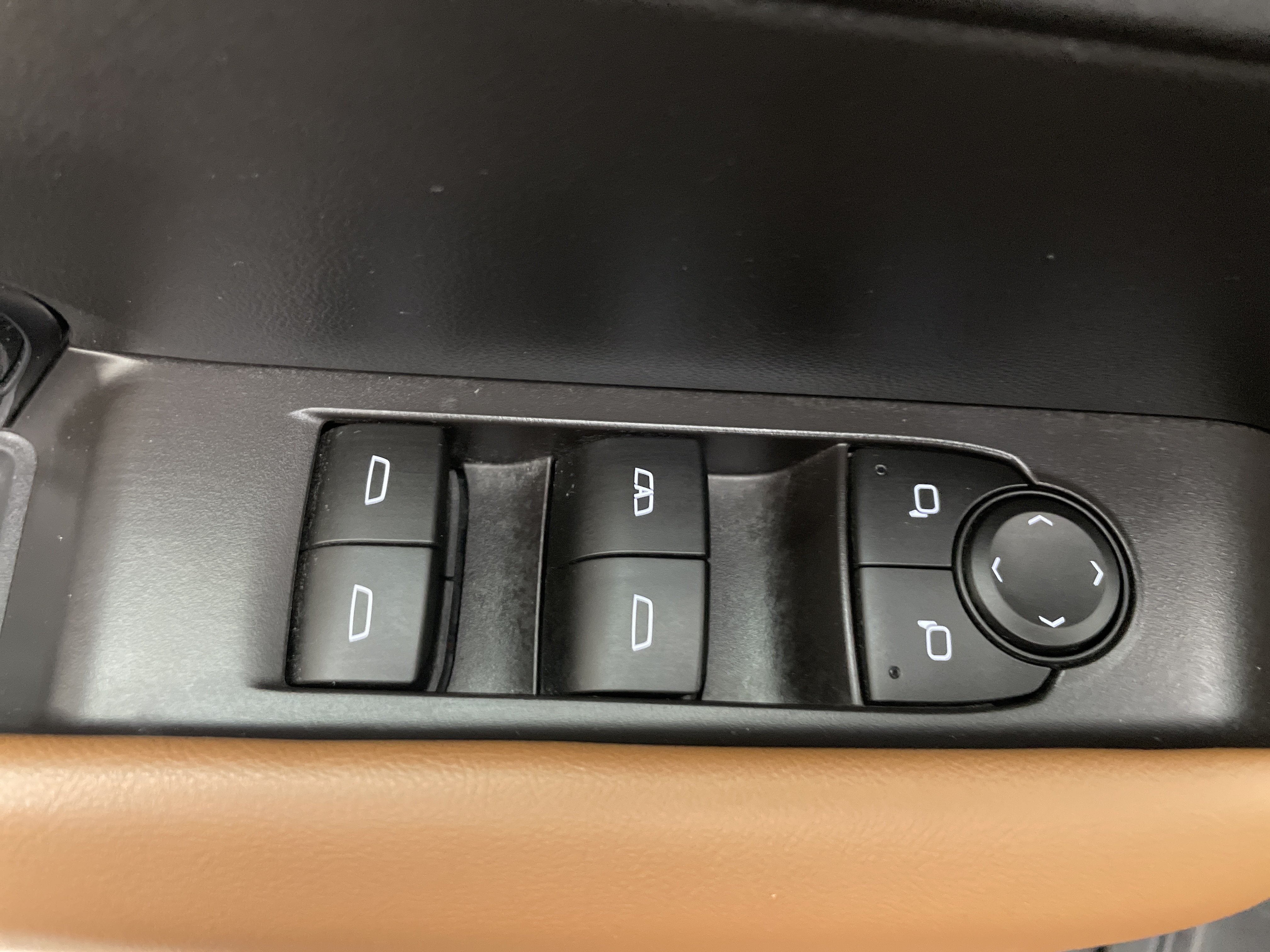 2023 GMC Canyon 4WD AT4