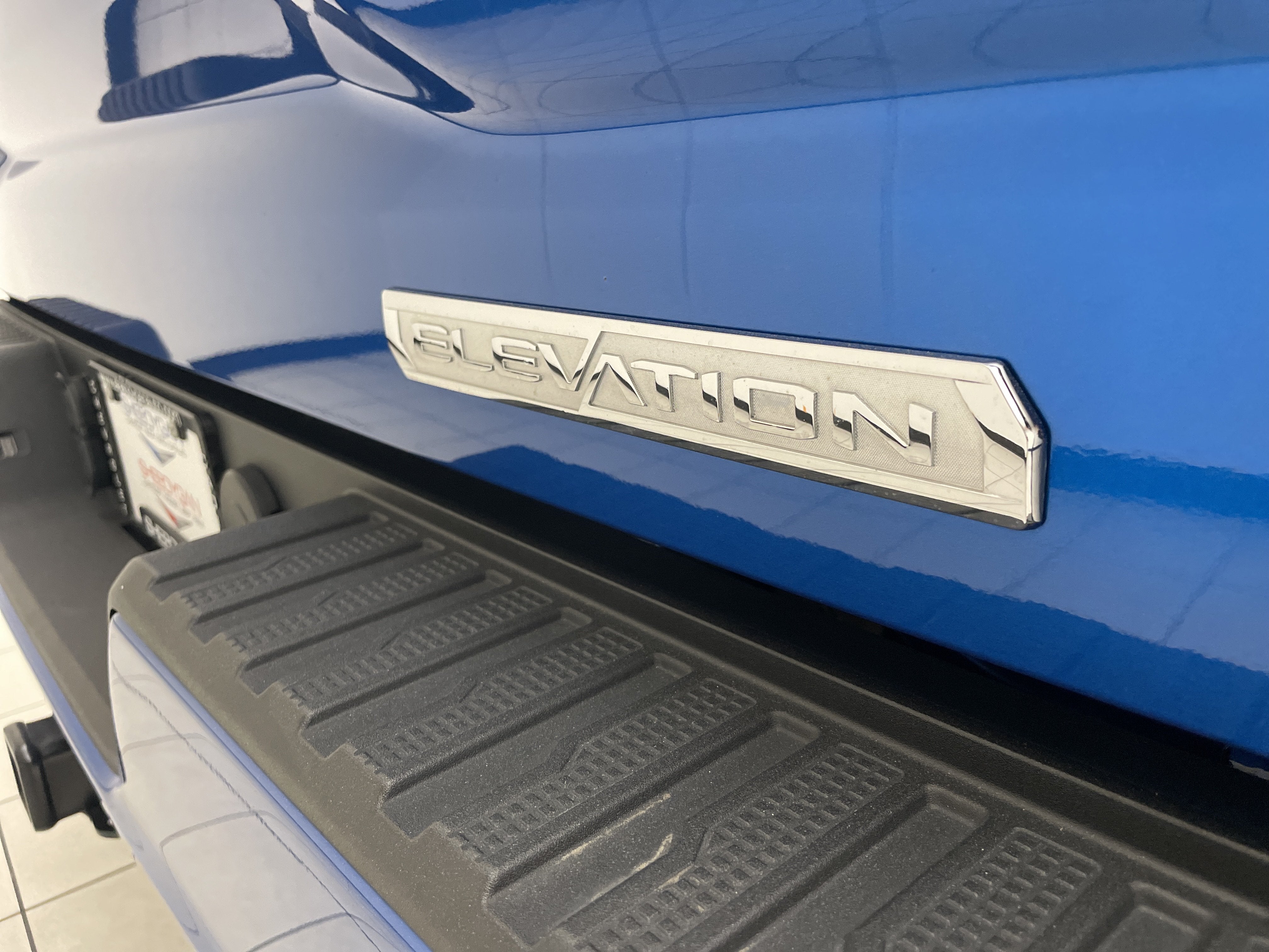 2023 GMC Sierra 1500 Elevation