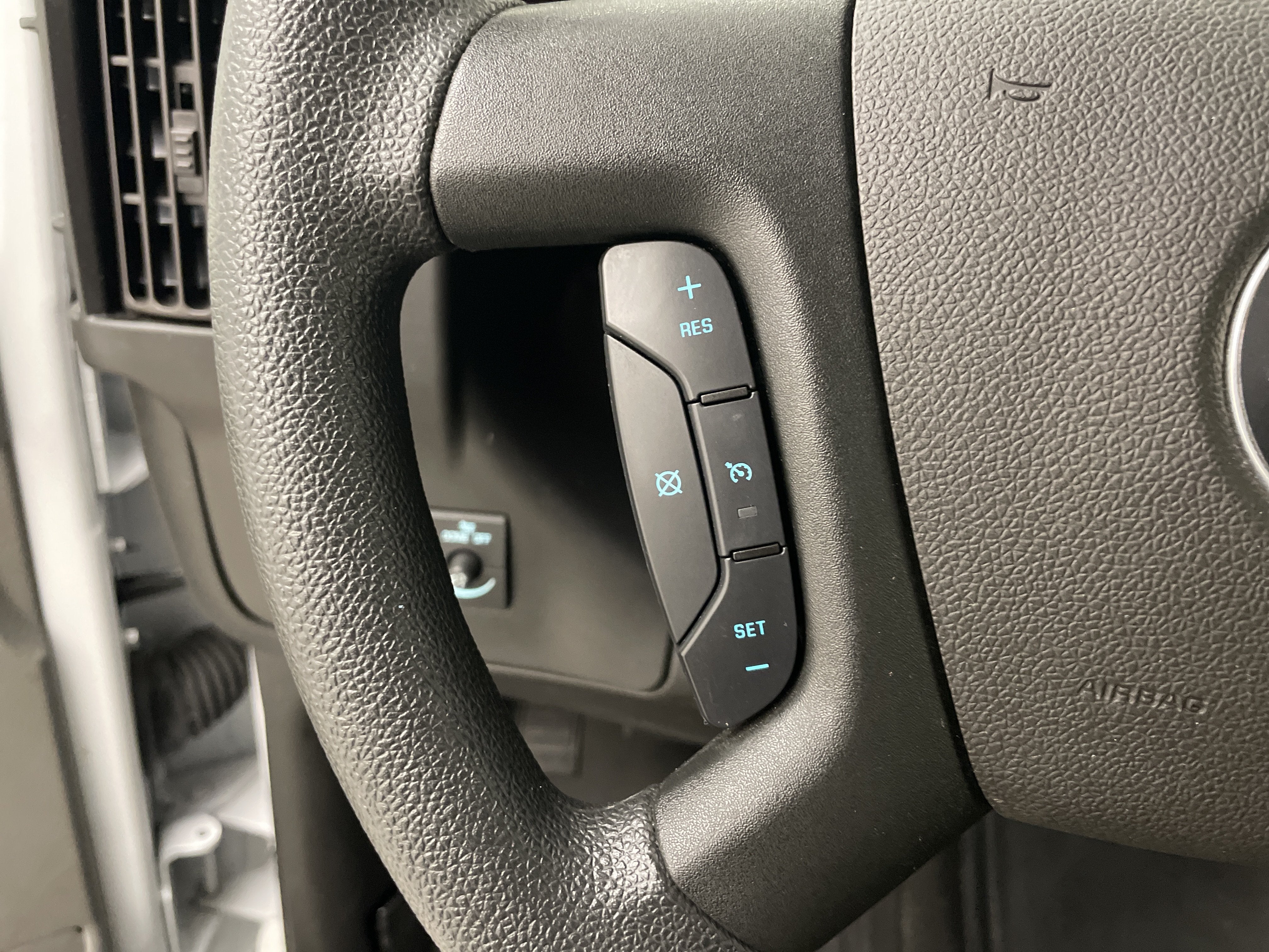 2024 Chevrolet Express Cutaway 3500 Work Van
