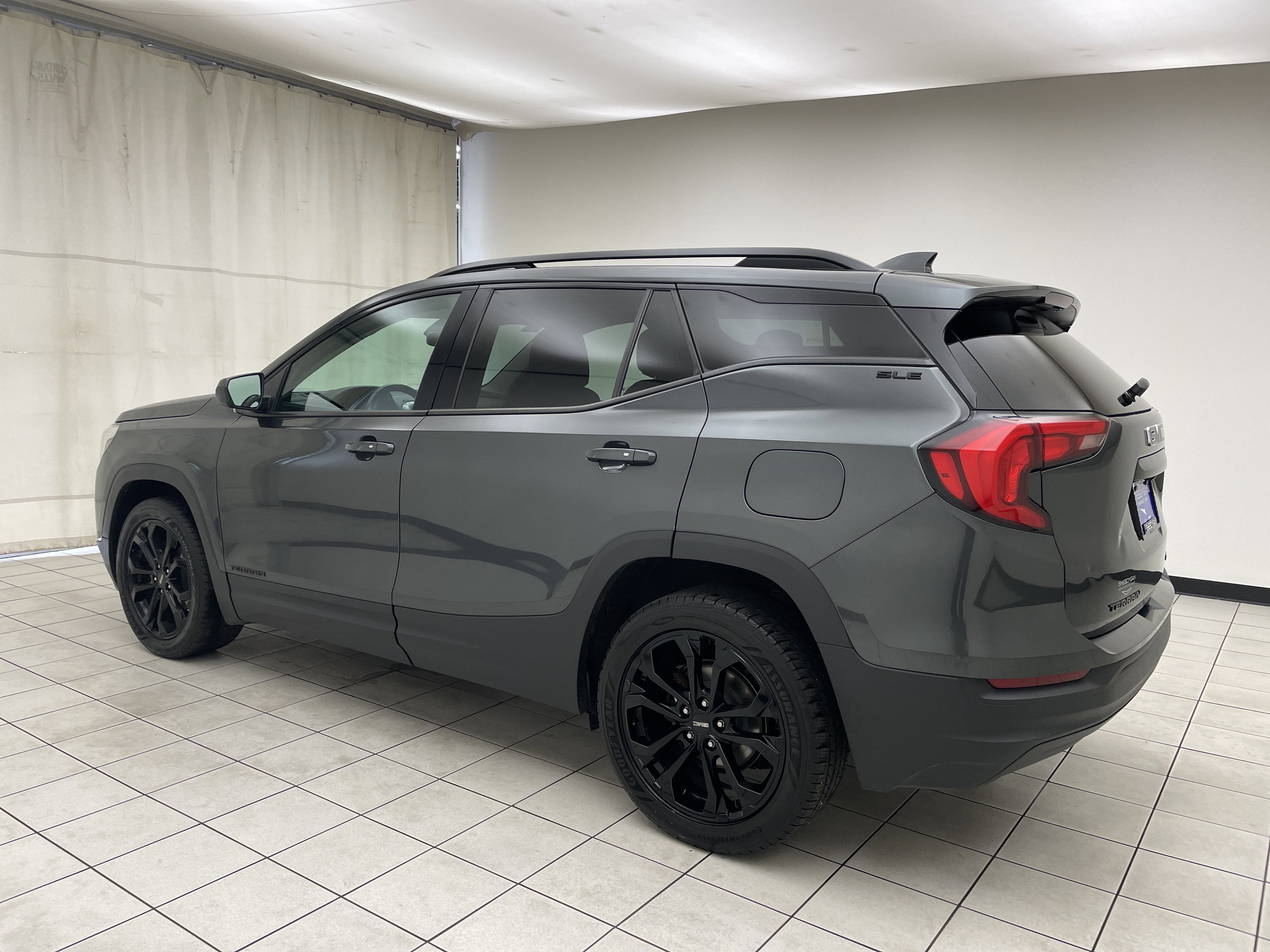 2020 GMC Terrain SLE