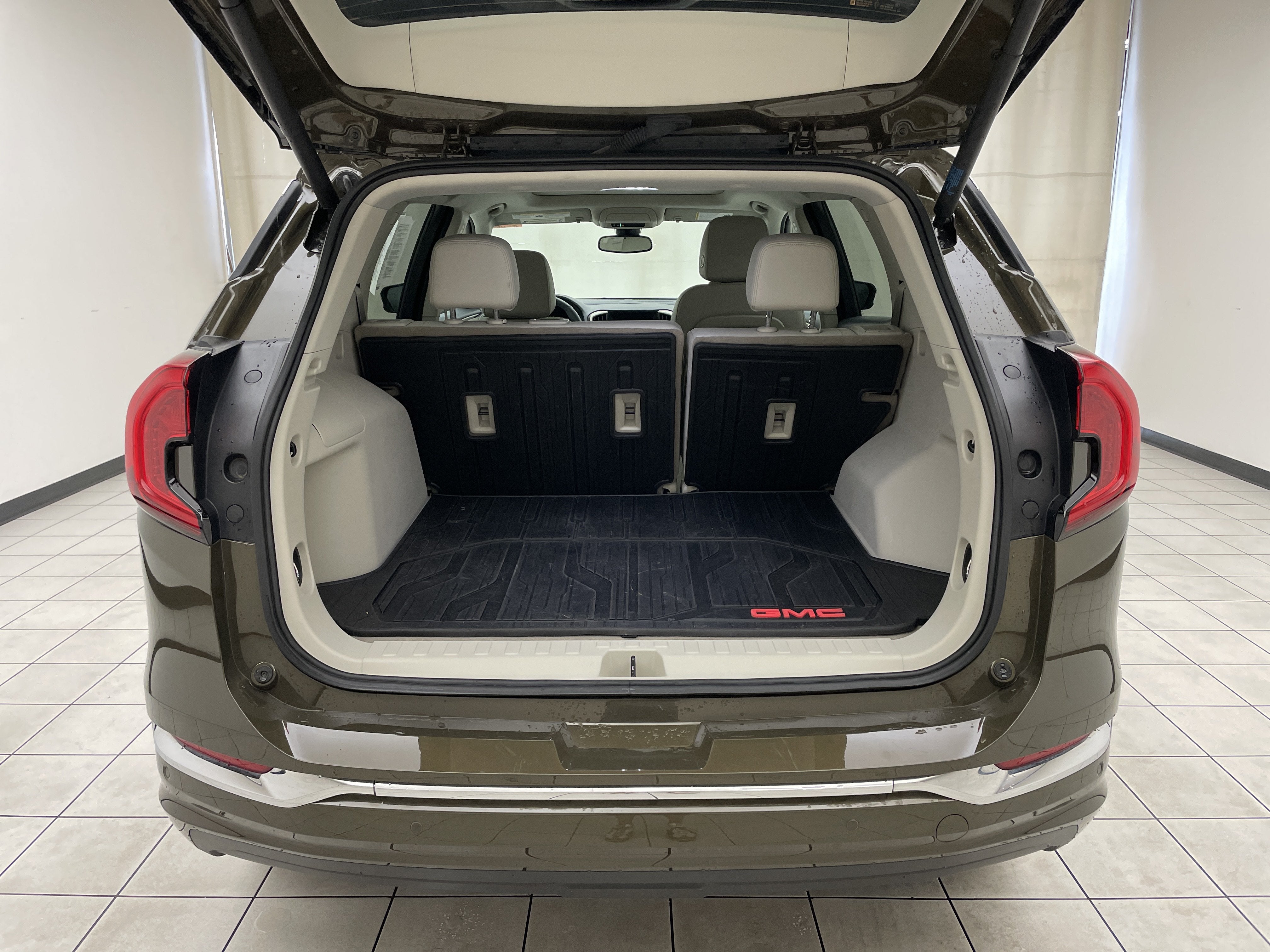 2024 GMC Terrain Denali