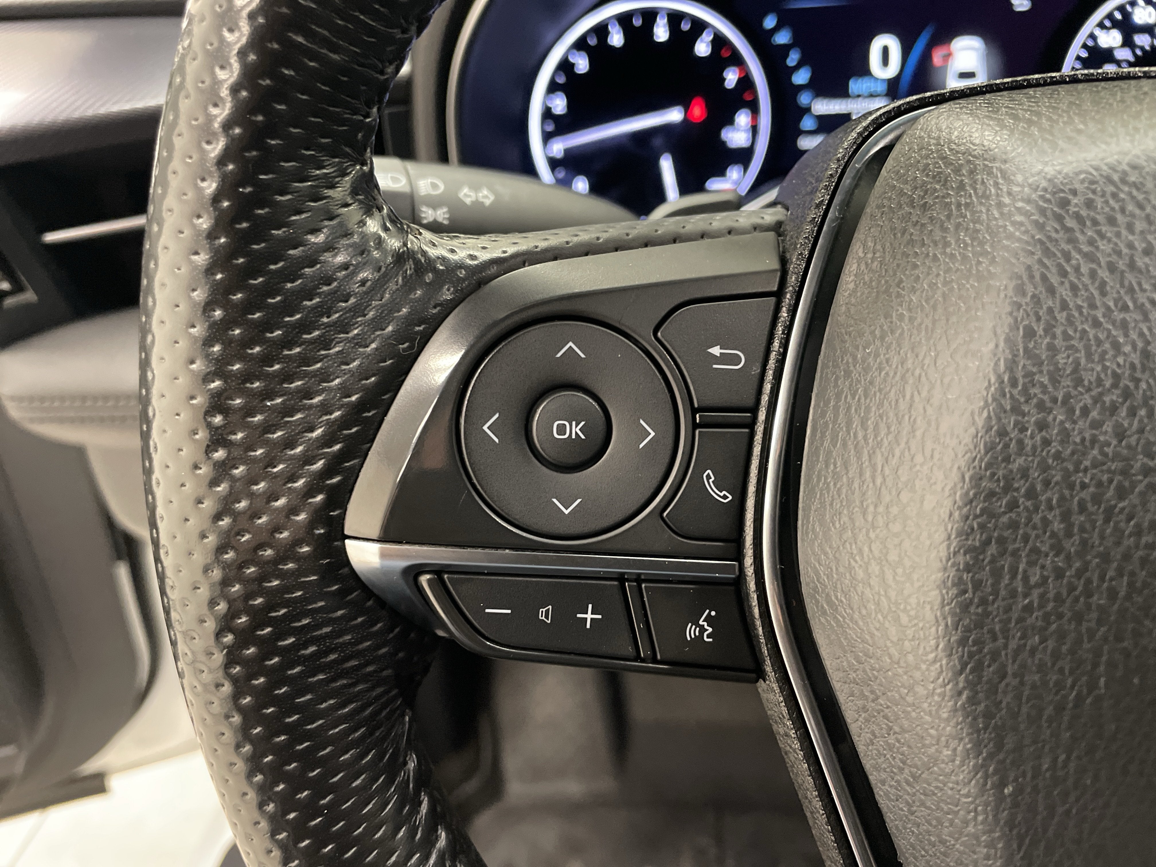 2022 Toyota Avalon Touring