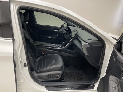 2022 Toyota Avalon Touring
