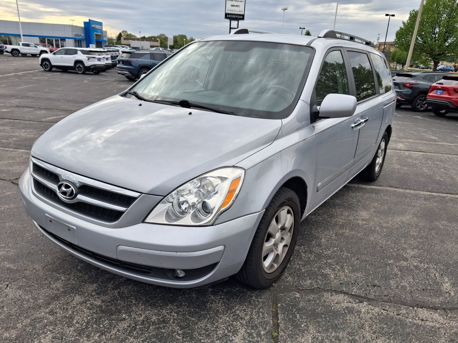 2007 Hyundai Entourage GLS