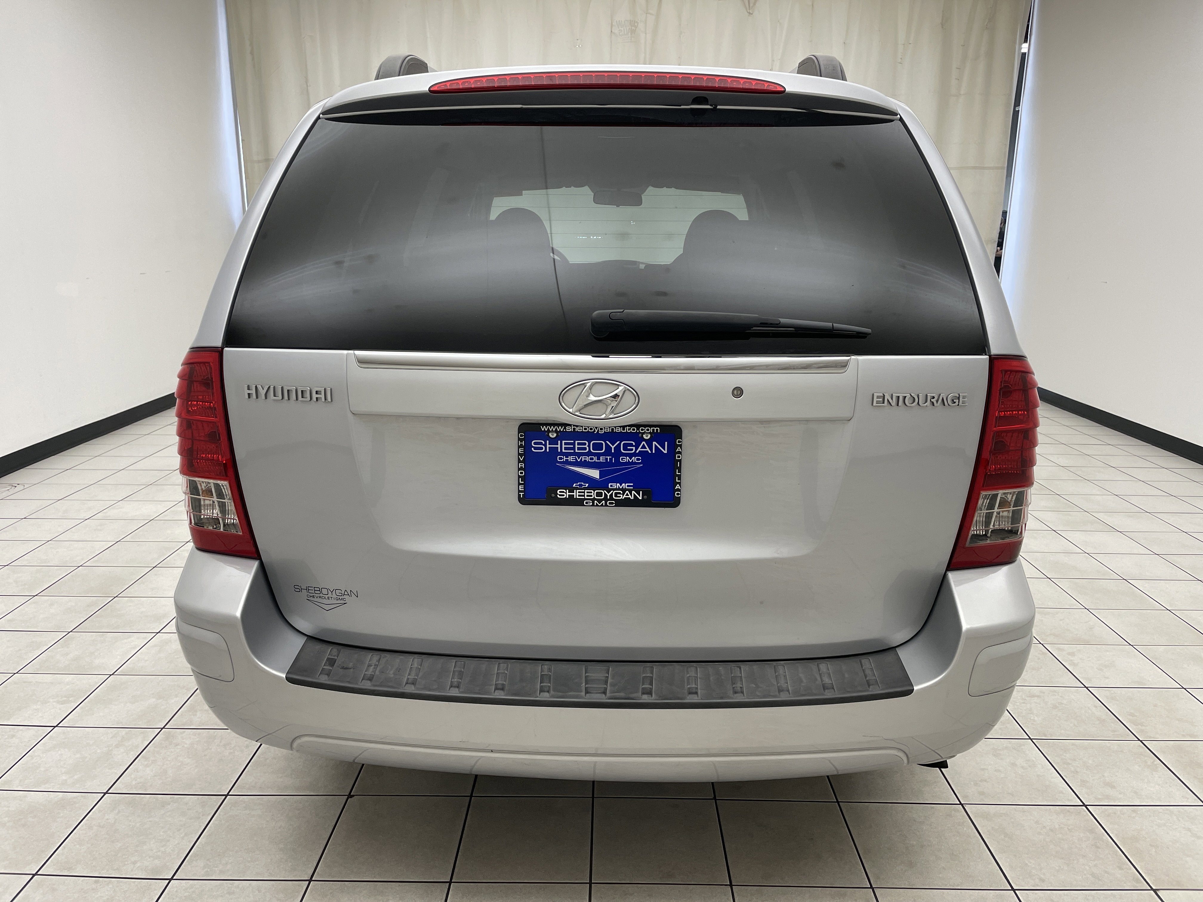 2007 Hyundai Entourage GLS