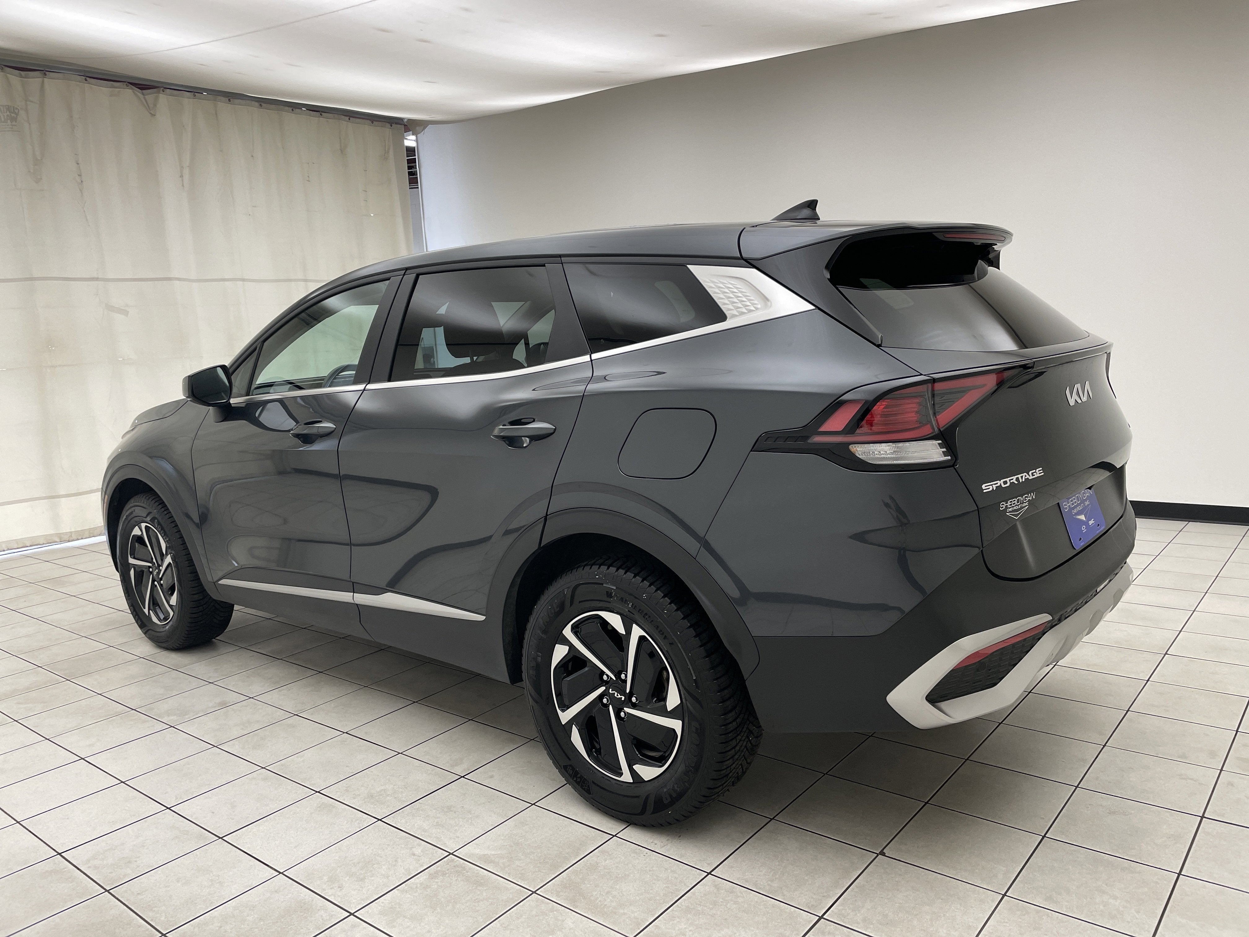 2023 Kia Sportage Hybrid LX