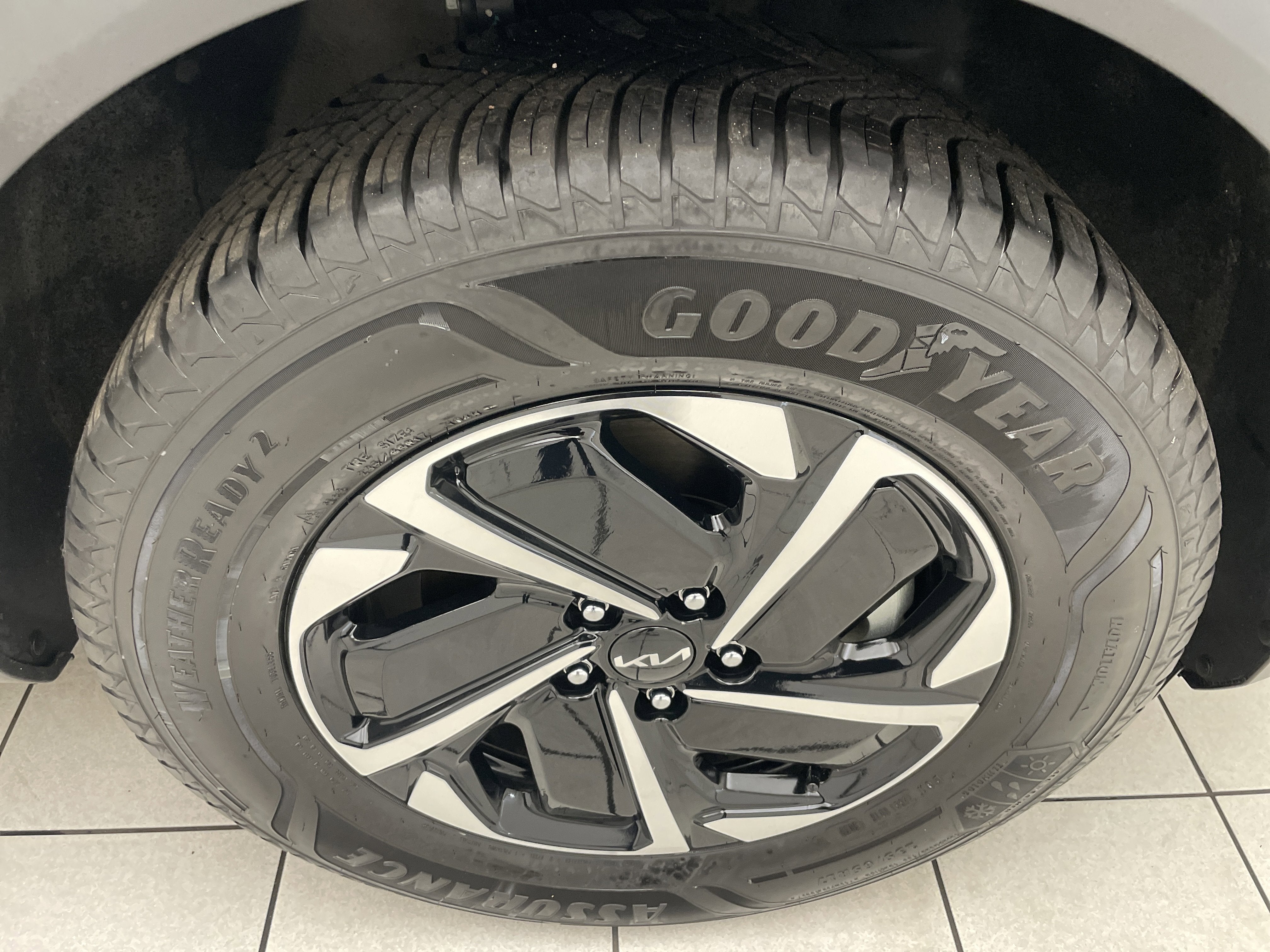 2023 Kia Sportage Hybrid LX