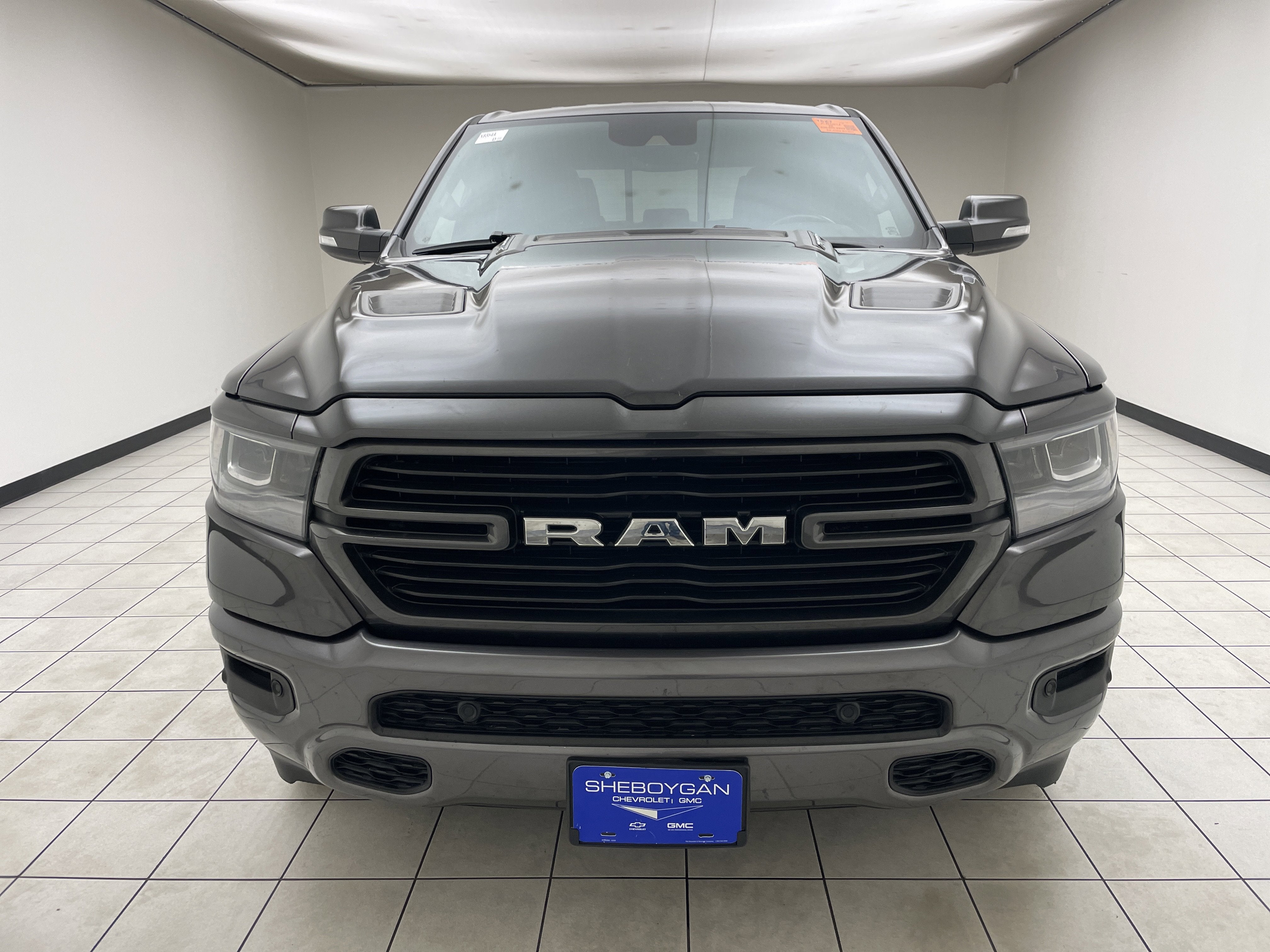 2022 RAM 1500 Laramie Crew Cab 4x4 6'4" Box