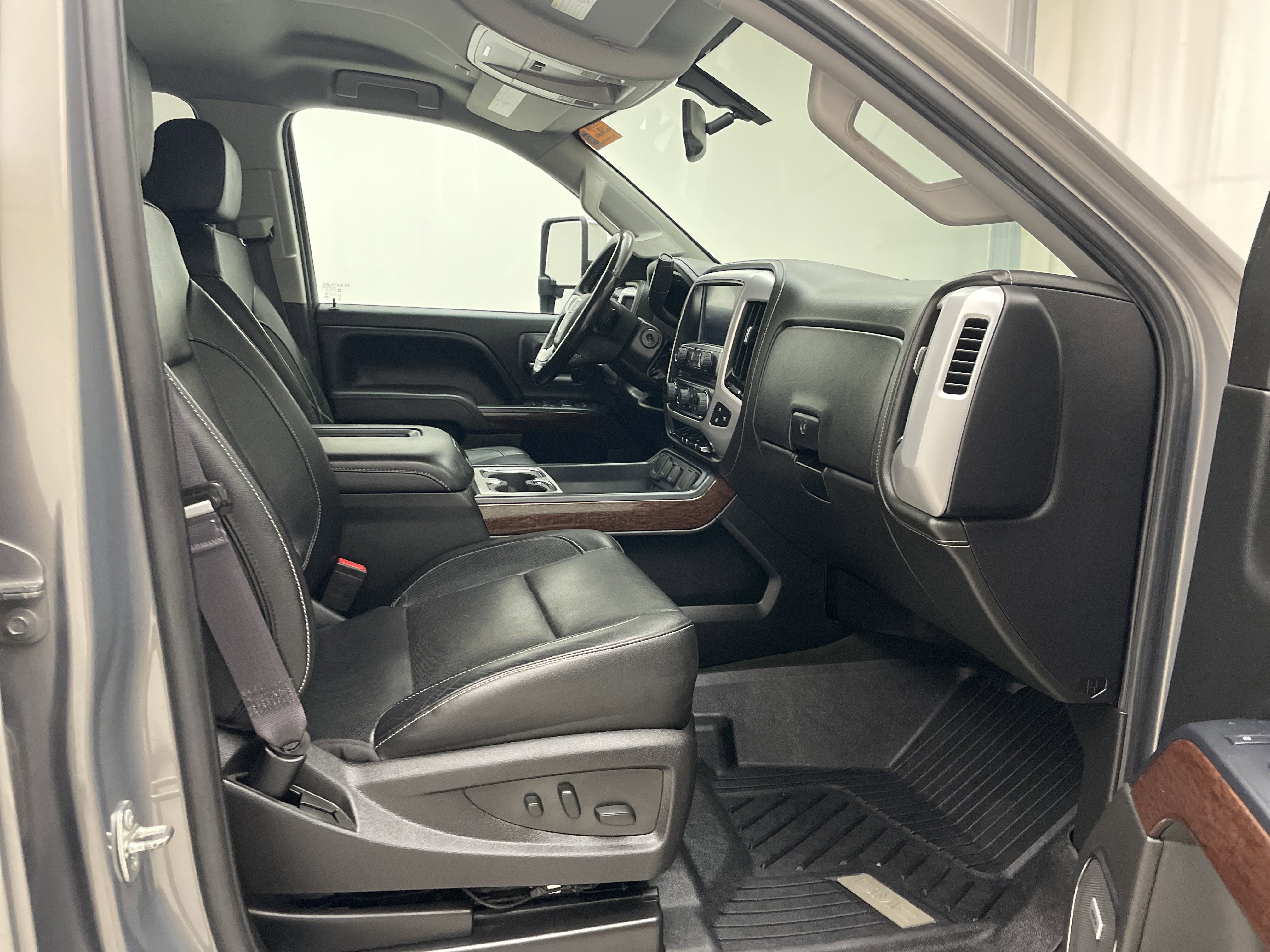 2017 GMC Sierra 2500 HD SLT