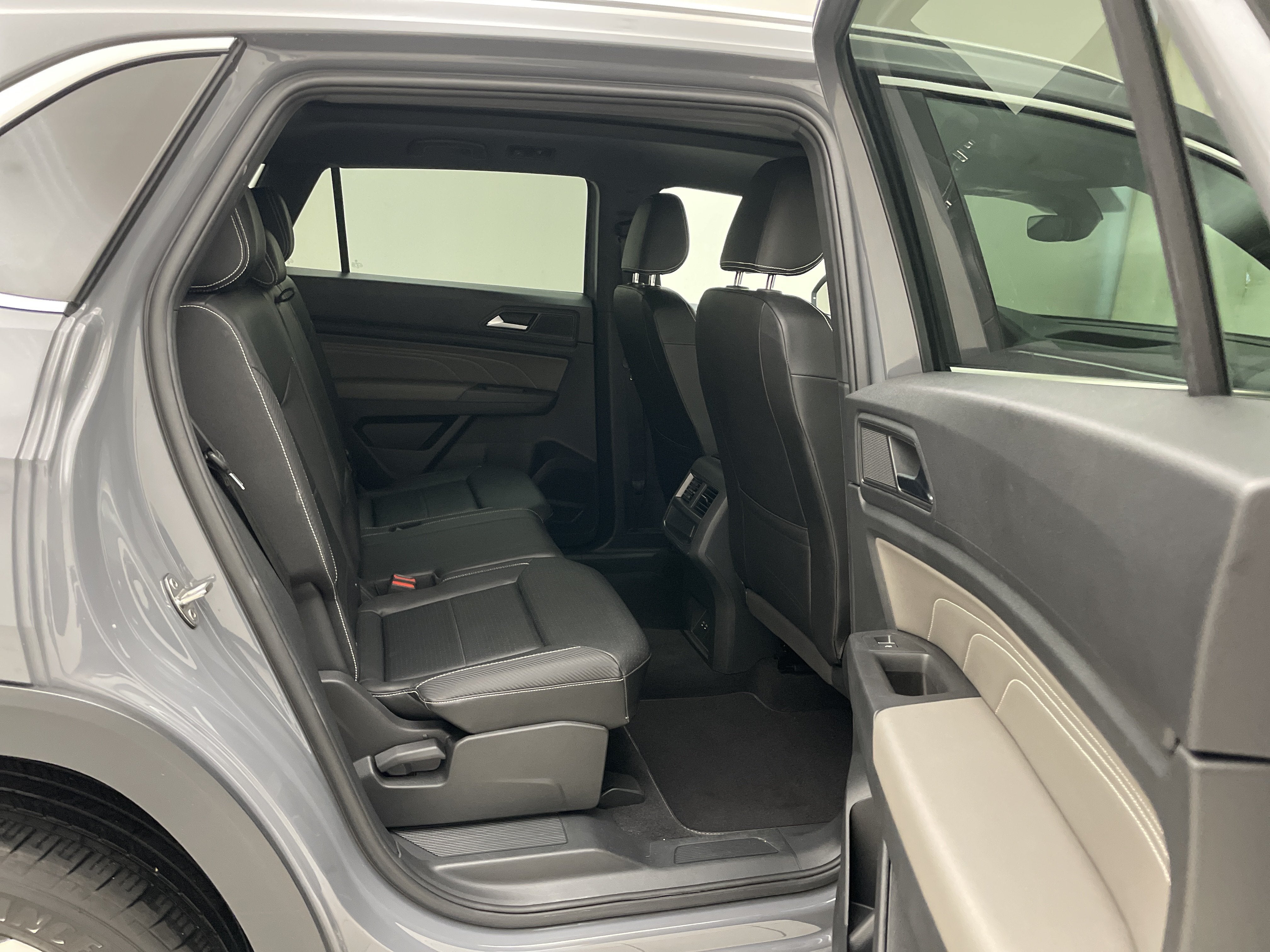 2023 Volkswagen Atlas Cross Sport 3.6L V6 SEL