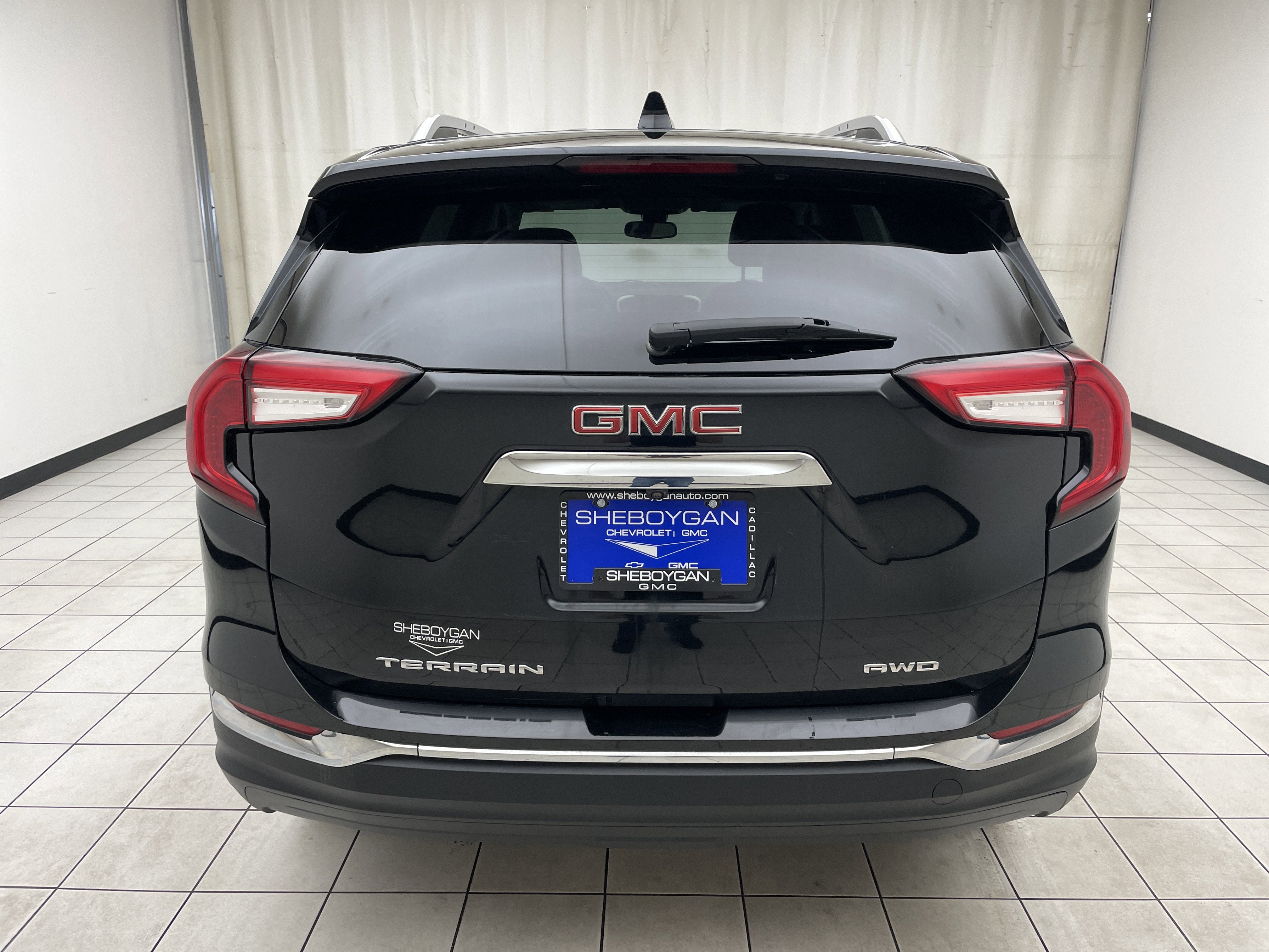 2022 GMC Terrain SLT