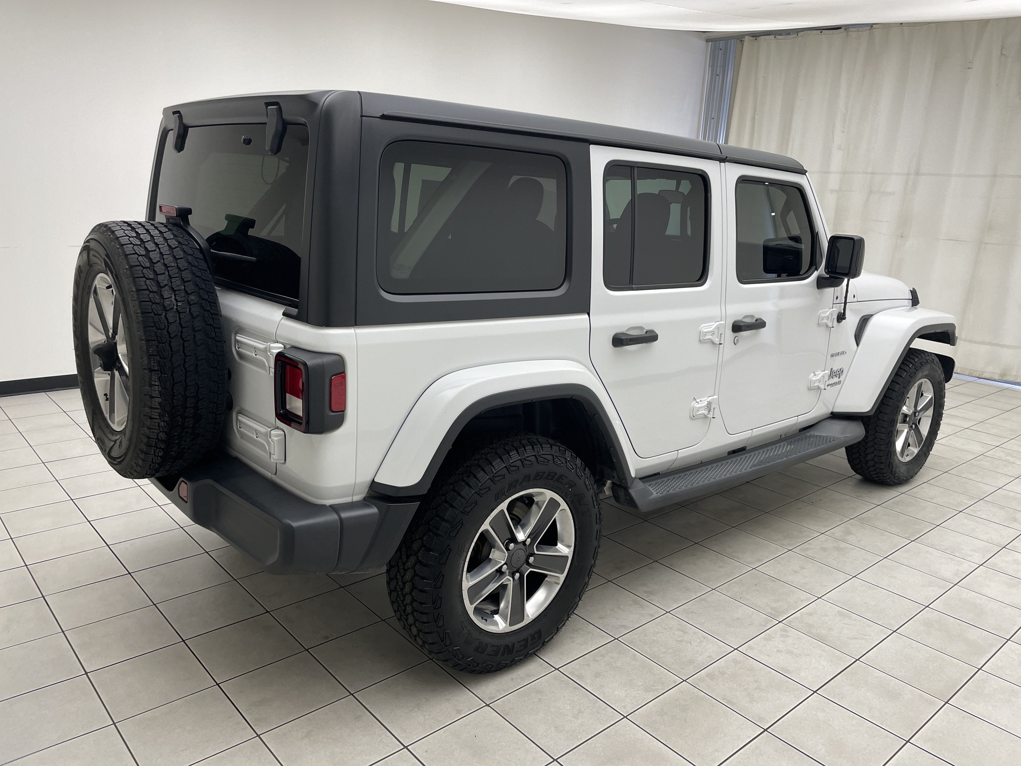 2018 Jeep Wrangler Unlimited Sahara 4x4