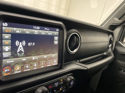 2022 Jeep Wrangler Unlimited Sahara 4x4