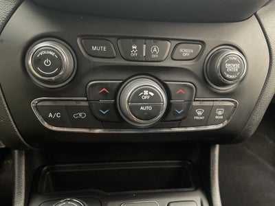 2023 Jeep Cherokee Altitude Lux 4x4