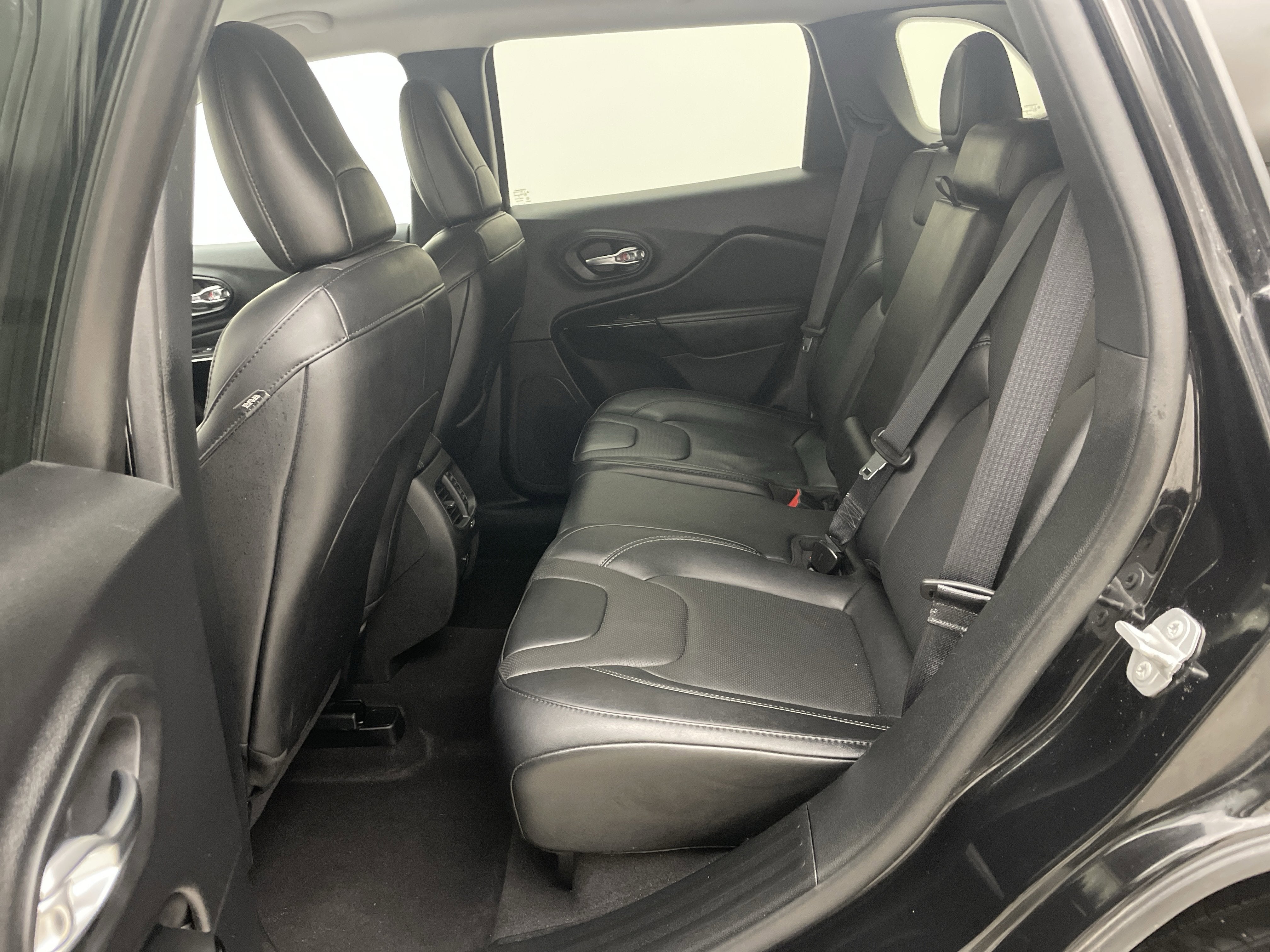 2023 Jeep Cherokee Altitude Lux 4x4