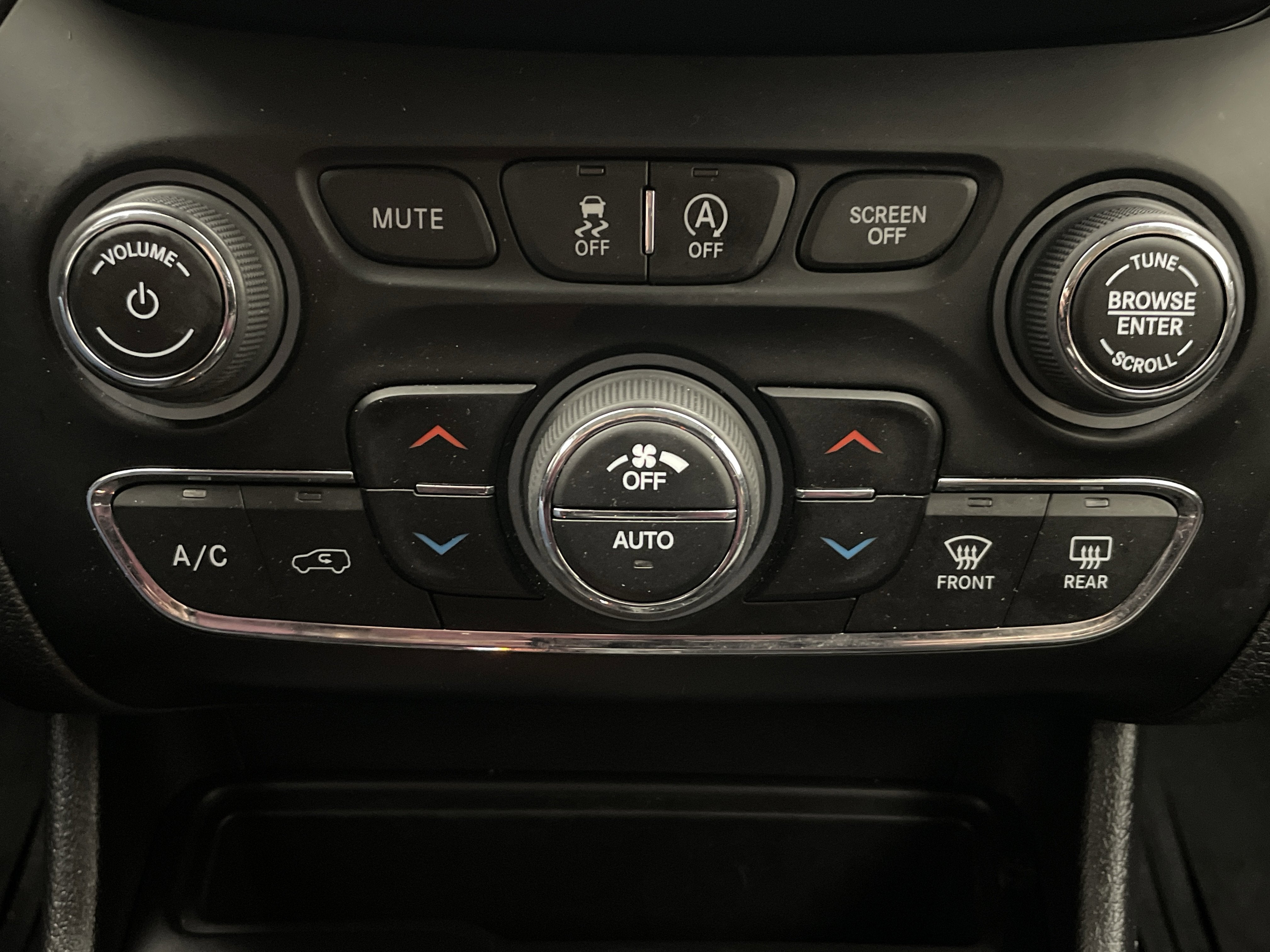 2021 Jeep Cherokee Latitude Lux 4X4