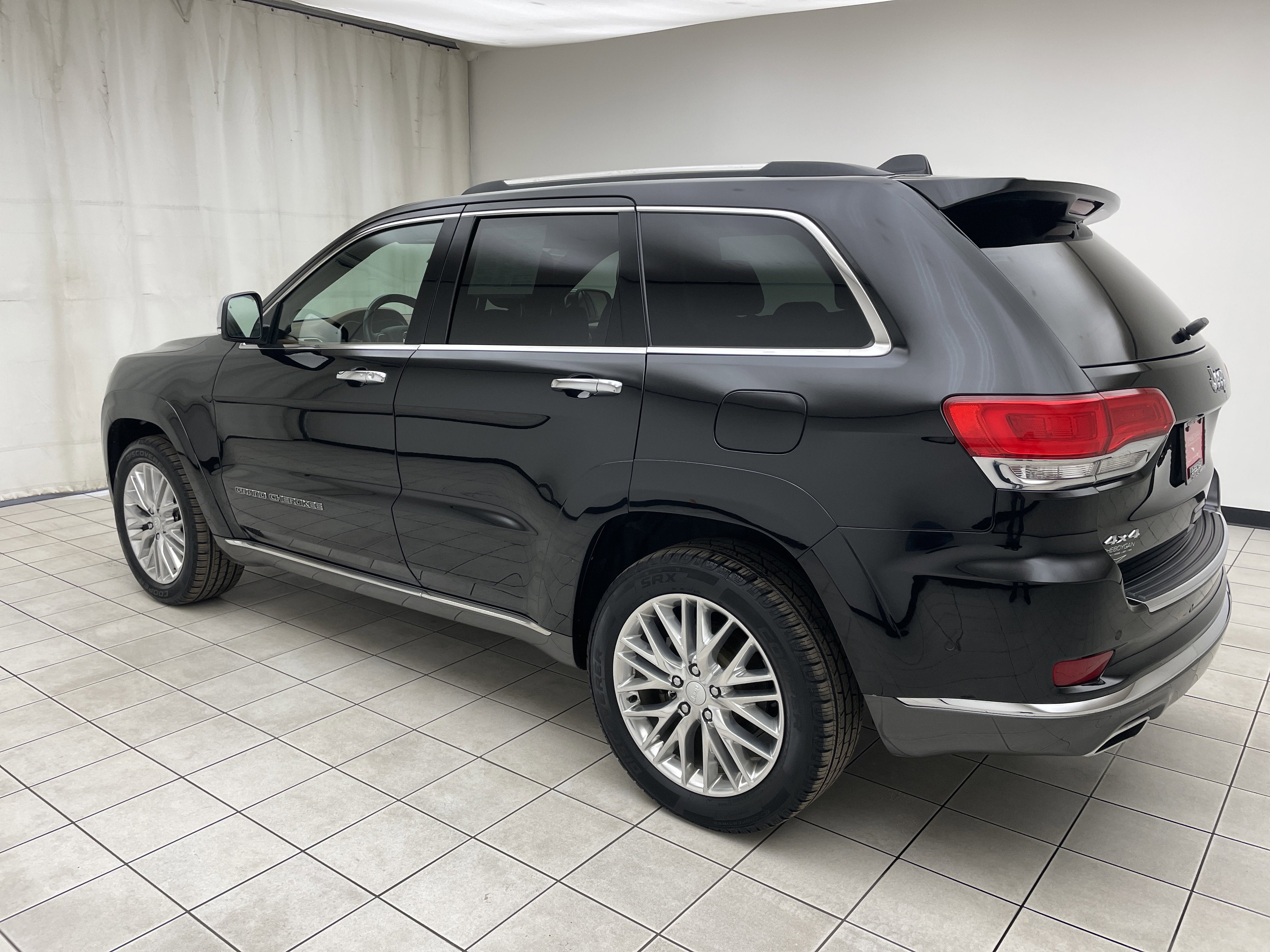 2017 Jeep Grand Cherokee Summit 4x4